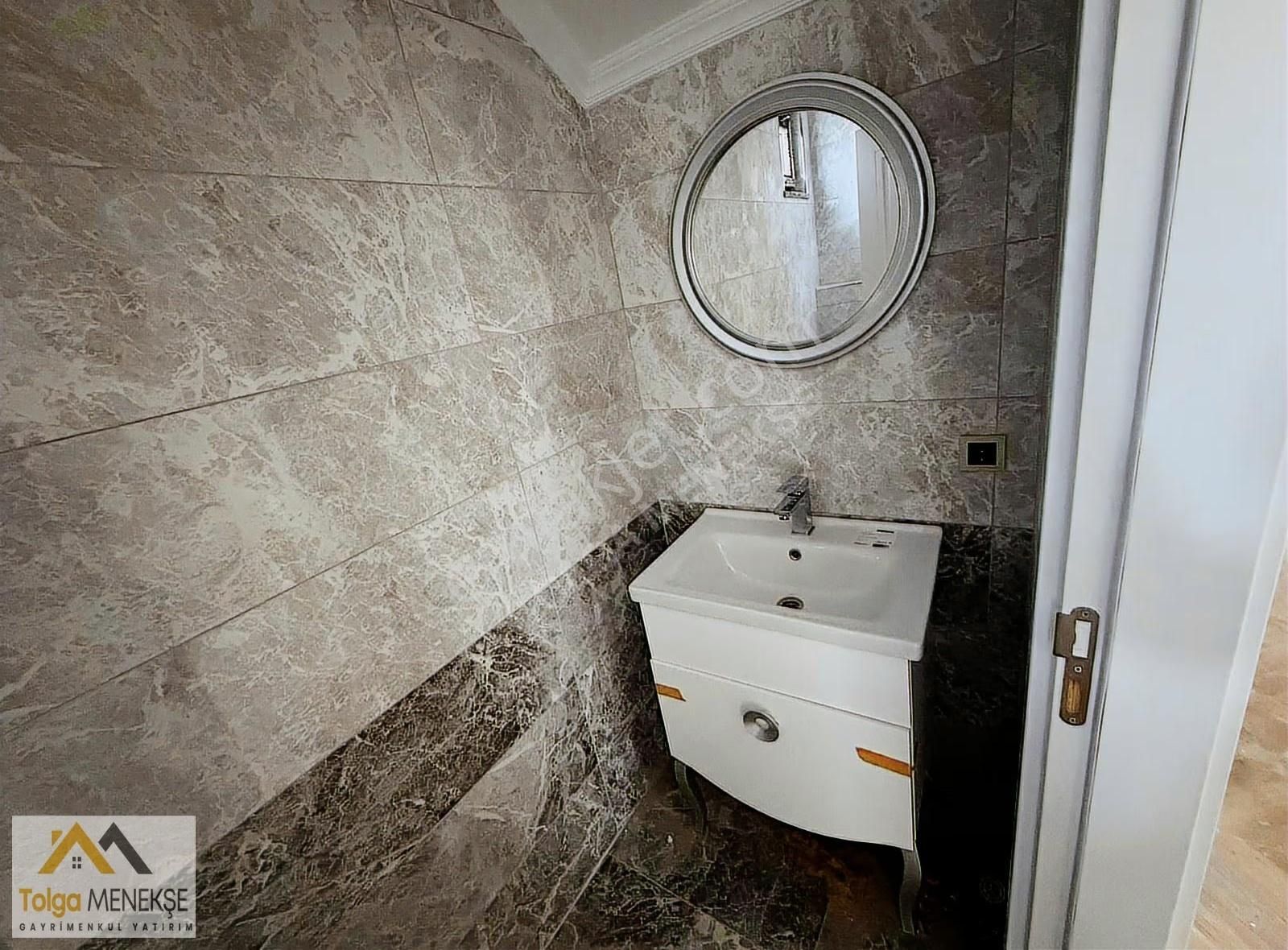 Namık Kemal Mahallesinde Sıfır 2 Katlı Müstakil Bahçeli Villa - Görsel 3