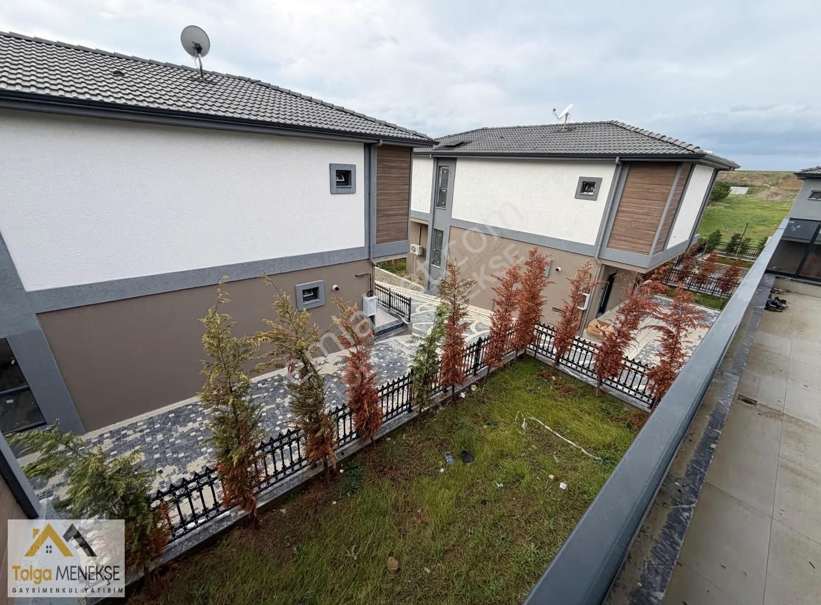 Namık Kemal Mahallesinde Sıfır 2 Katlı Müstakil Bahçeli Villa - Görsel 33