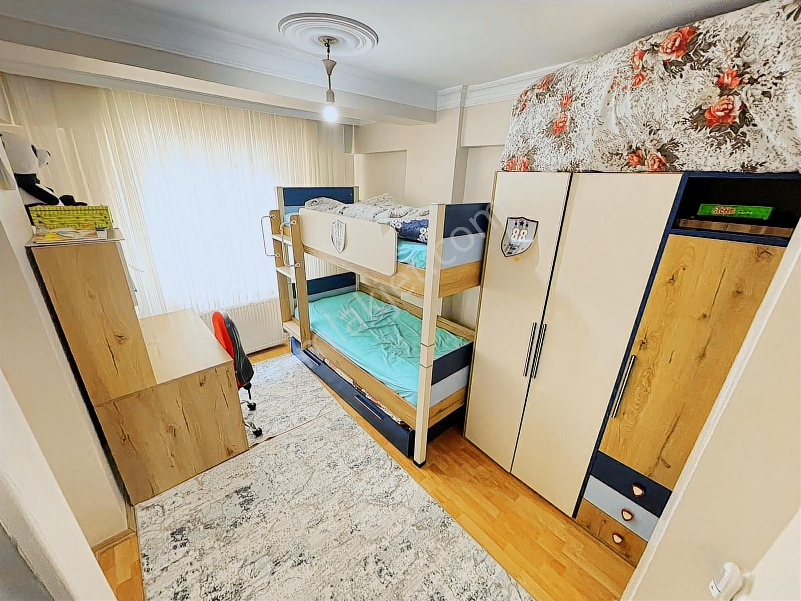 Home'dan İsmetpaşa Mah'de Satılık 3+2 200m² Kelepir Dublex Daire - Görsel 9