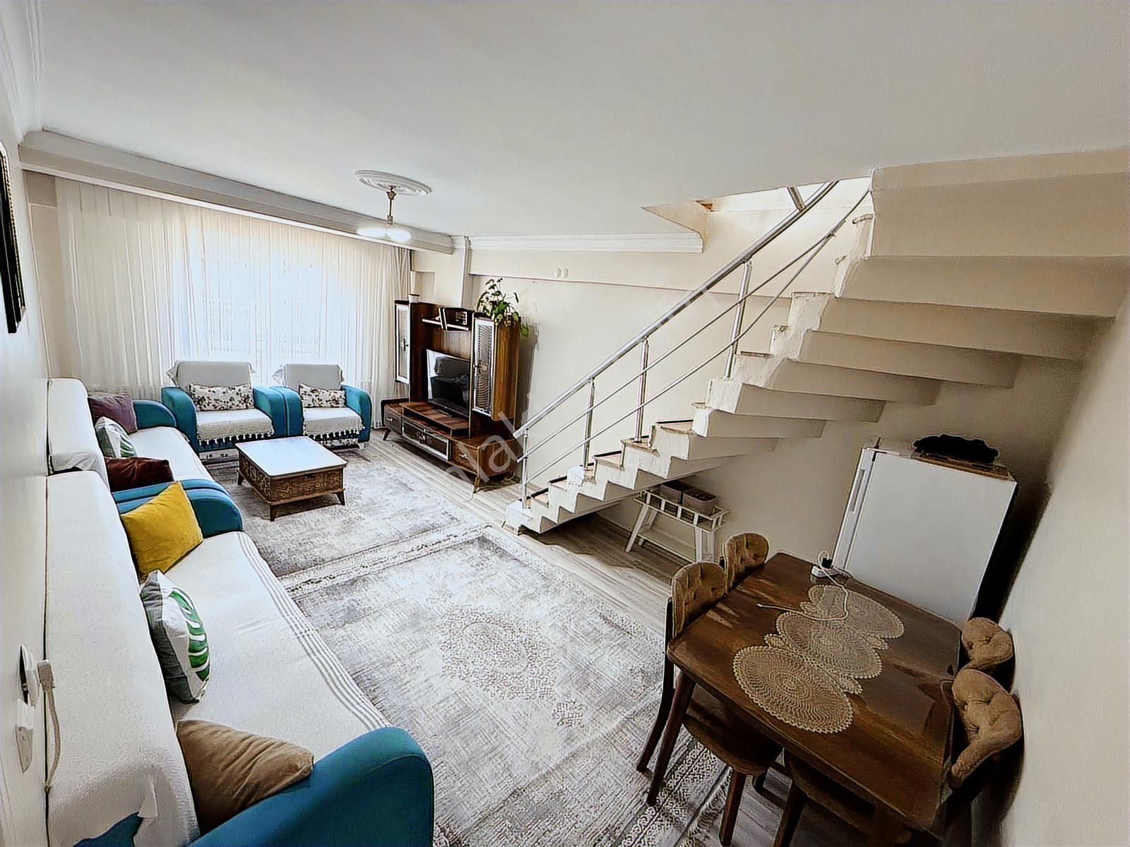 Home'dan İsmetpaşa Mah'de Satılık 3+2 200m² Kelepir Dublex Daire - Görsel 11