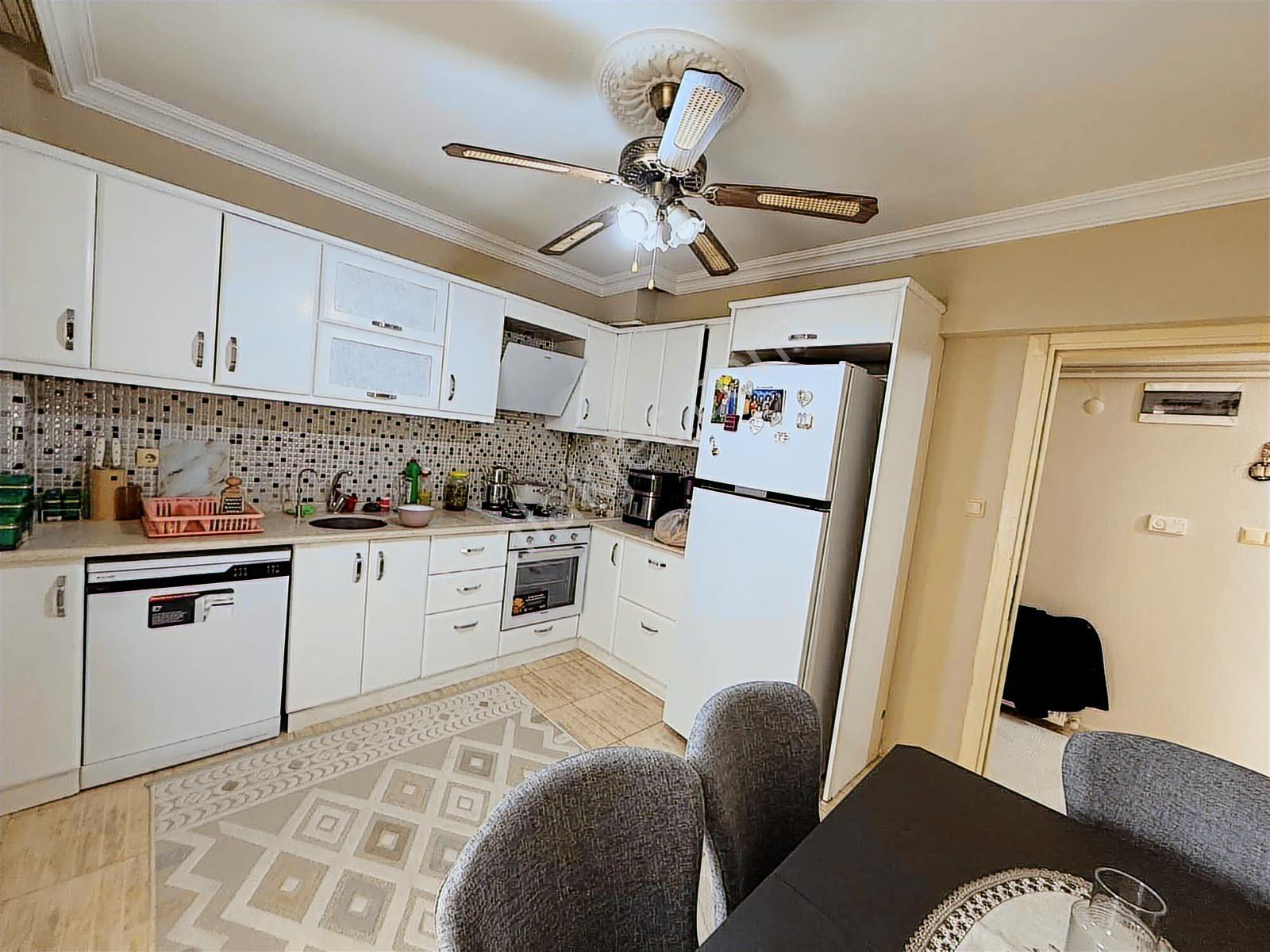 Uygan'dan Torbalı Mah. 3+1 130m² Arakat İzban Dibinde Daire - Görsel 11