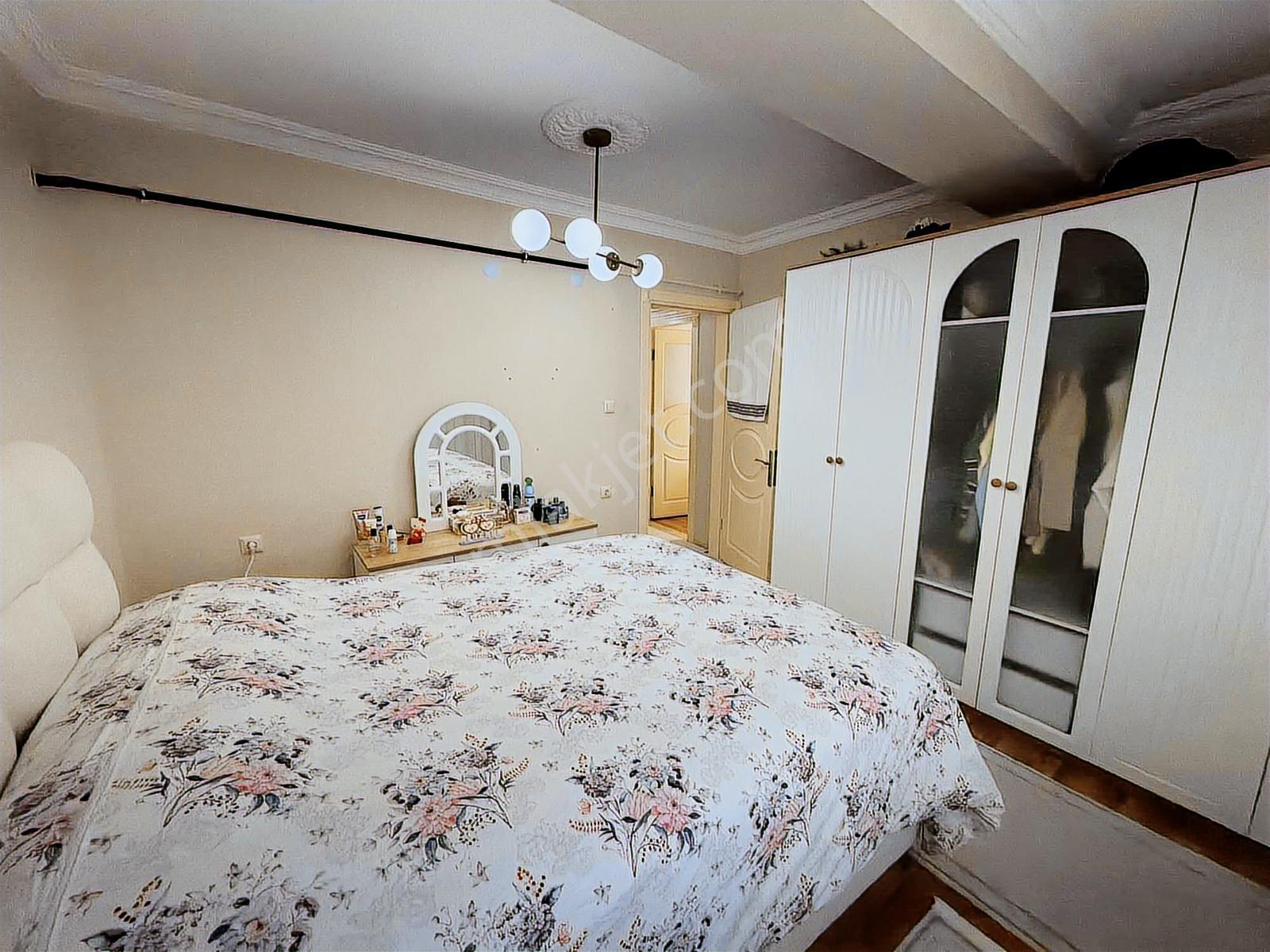 Uygan'dan Torbalı Mah. 3+1 130m² Arakat İzban Dibinde Daire - Görsel 28