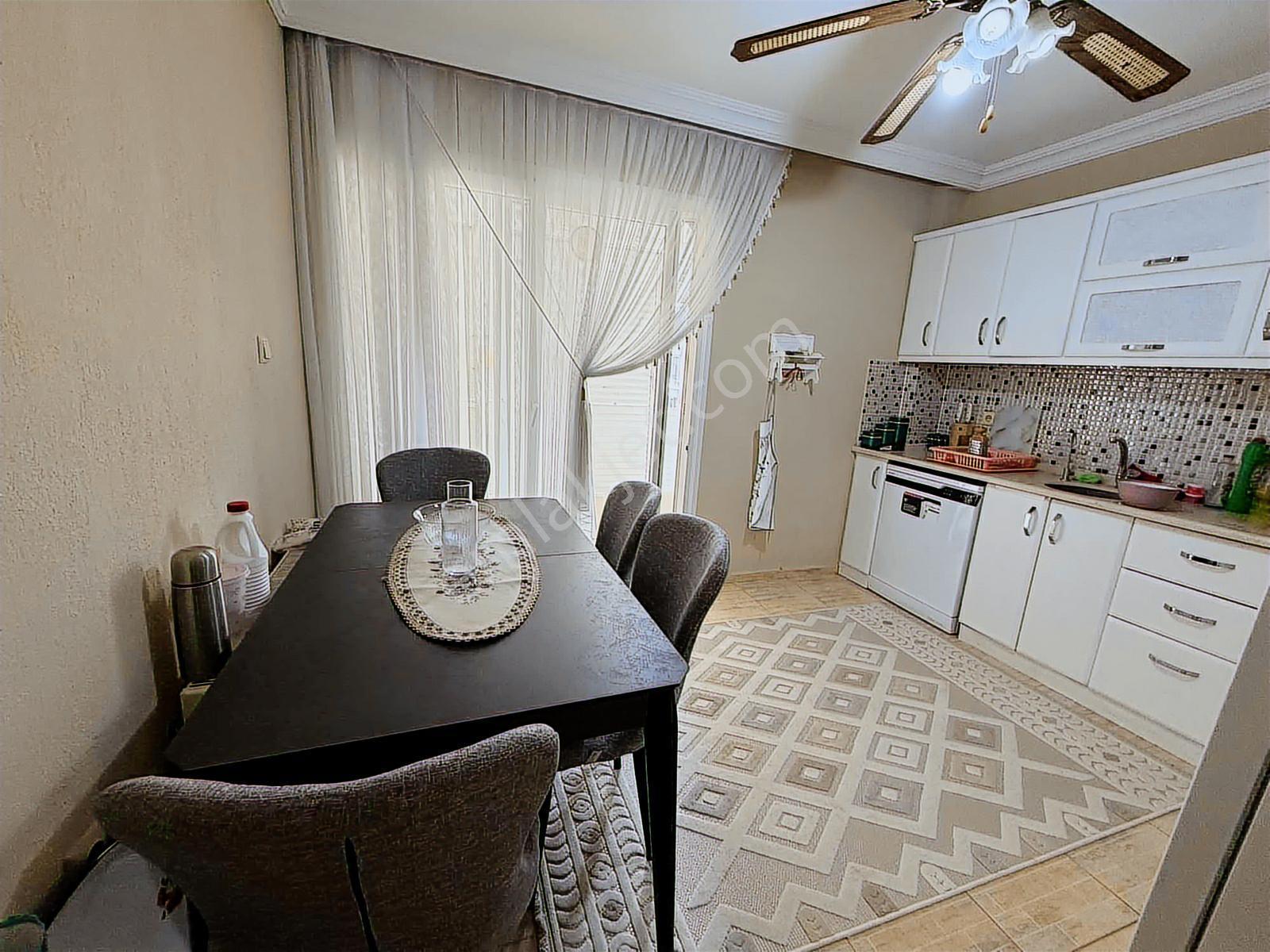 Uygan'dan Torbalı Mah. 3+1 130m² Arakat İzban Dibinde Daire