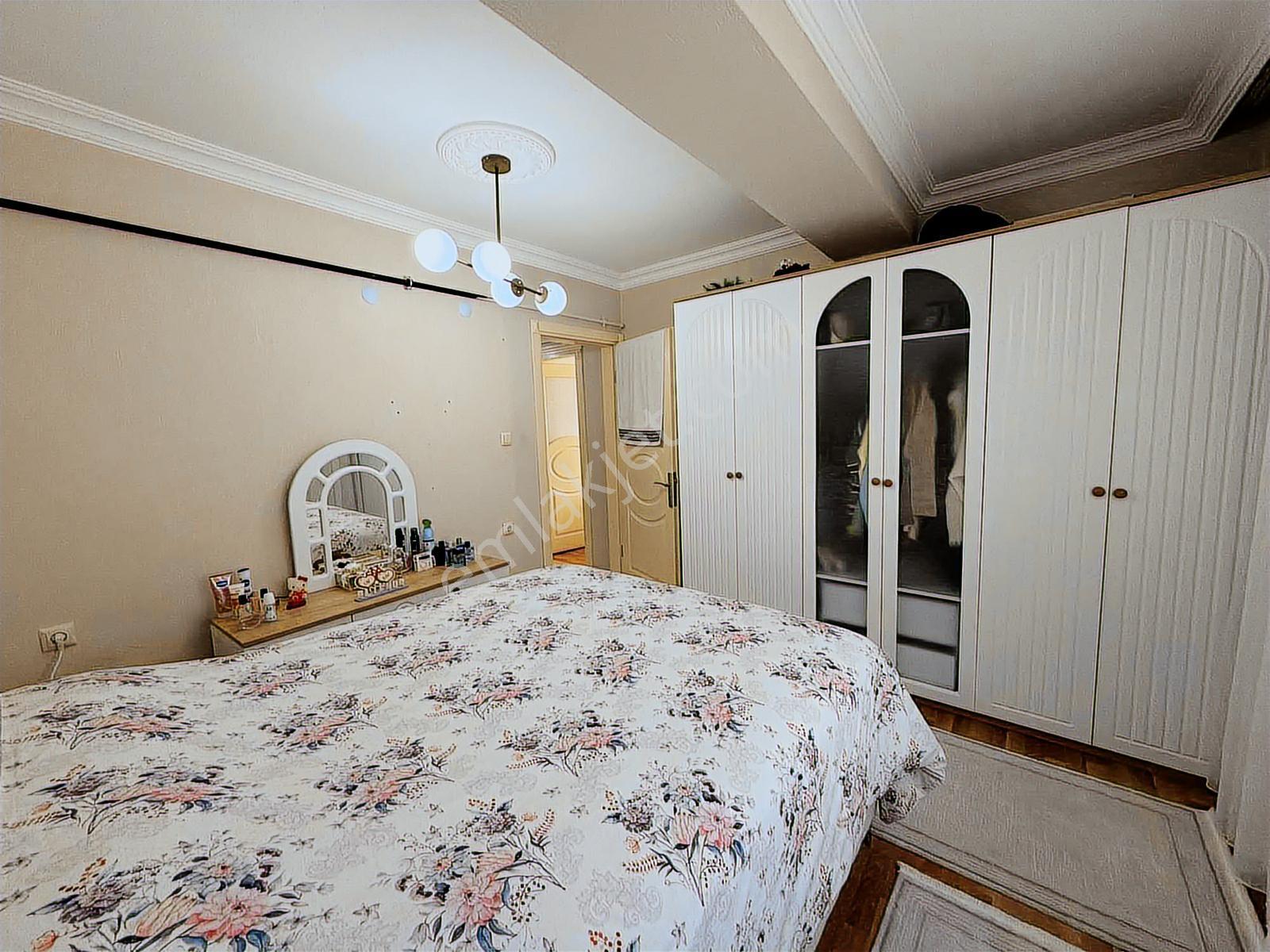 Uygan'dan Torbalı Mah. 3+1 130m² Arakat İzban Dibinde Daire - Görsel 17