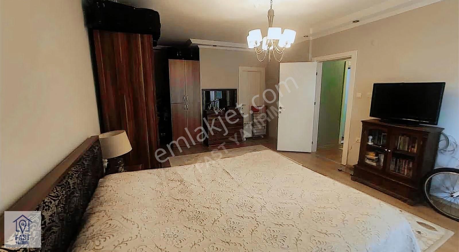 Fsm Bulvarında Ferah Satılık Daire - Görsel 13