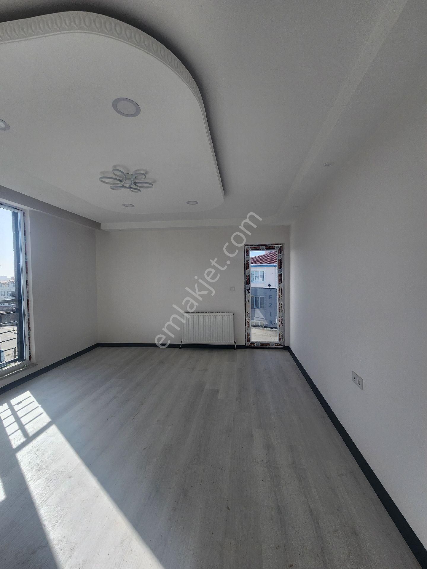 Tekirdağ Ergene Cumhuriyet Mahallesi Satılık 2+1