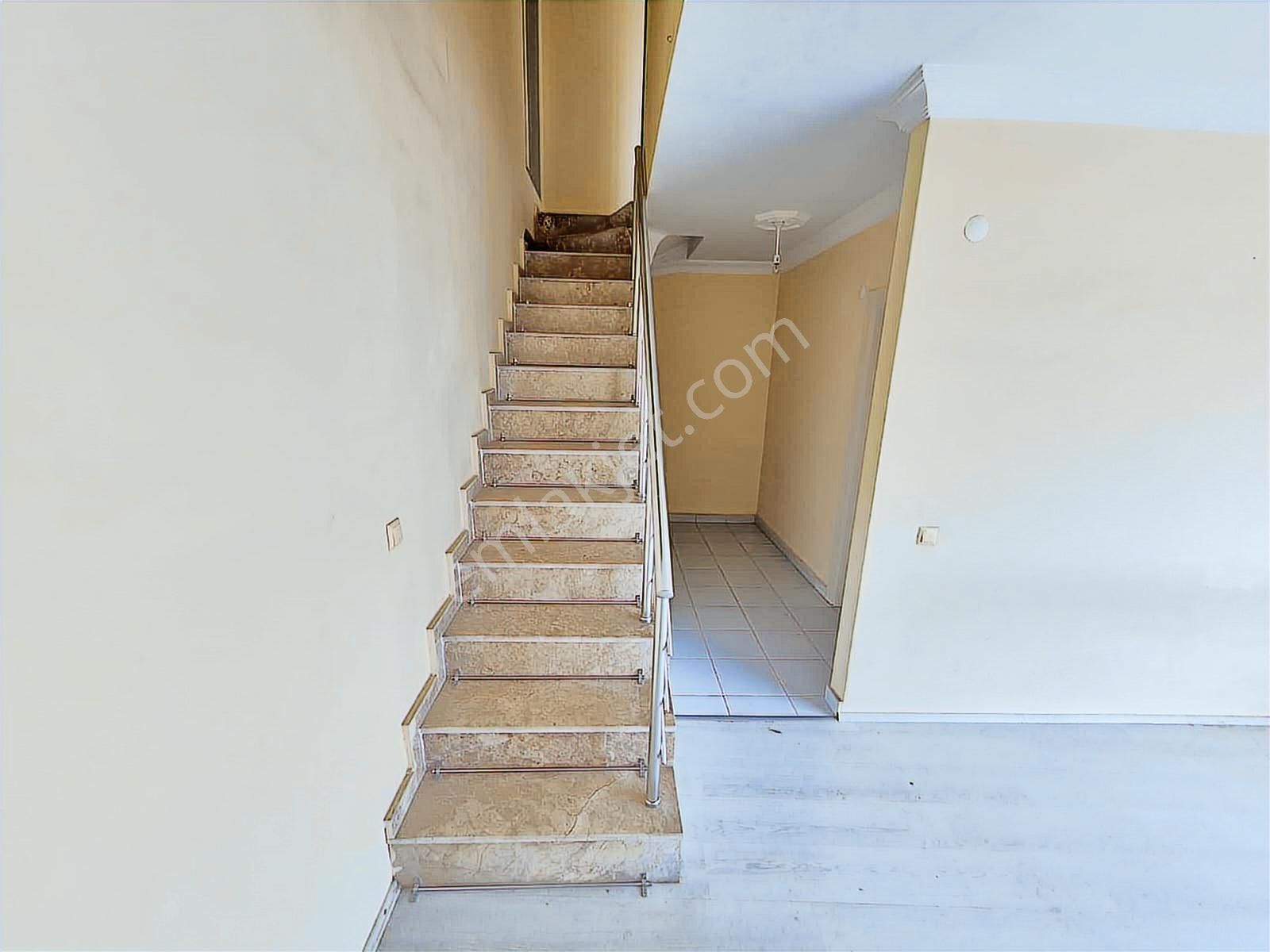 Konuksever Mahallesinde Katta 3+1 Kiralık Dubleks Daire - Görsel 13