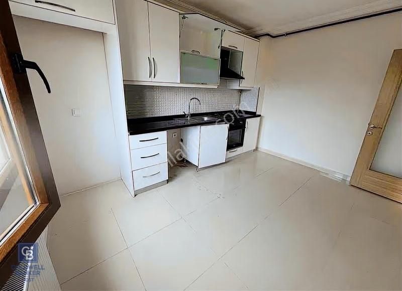 Narlıdere Limanreis Mah'de Sahile 3 Dk Lık Mesefade 3+1 Daire - Görsel 4