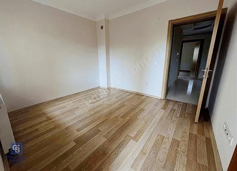 Narlıdere Limanreis Mah'de Sahile 3 Dk Lık Mesefade 3+1 Daire - Görsel 9