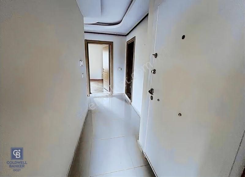 Narlıdere Limanreis Mah'de Sahile 3 Dk Lık Mesefade 3+1 Daire - Görsel 27