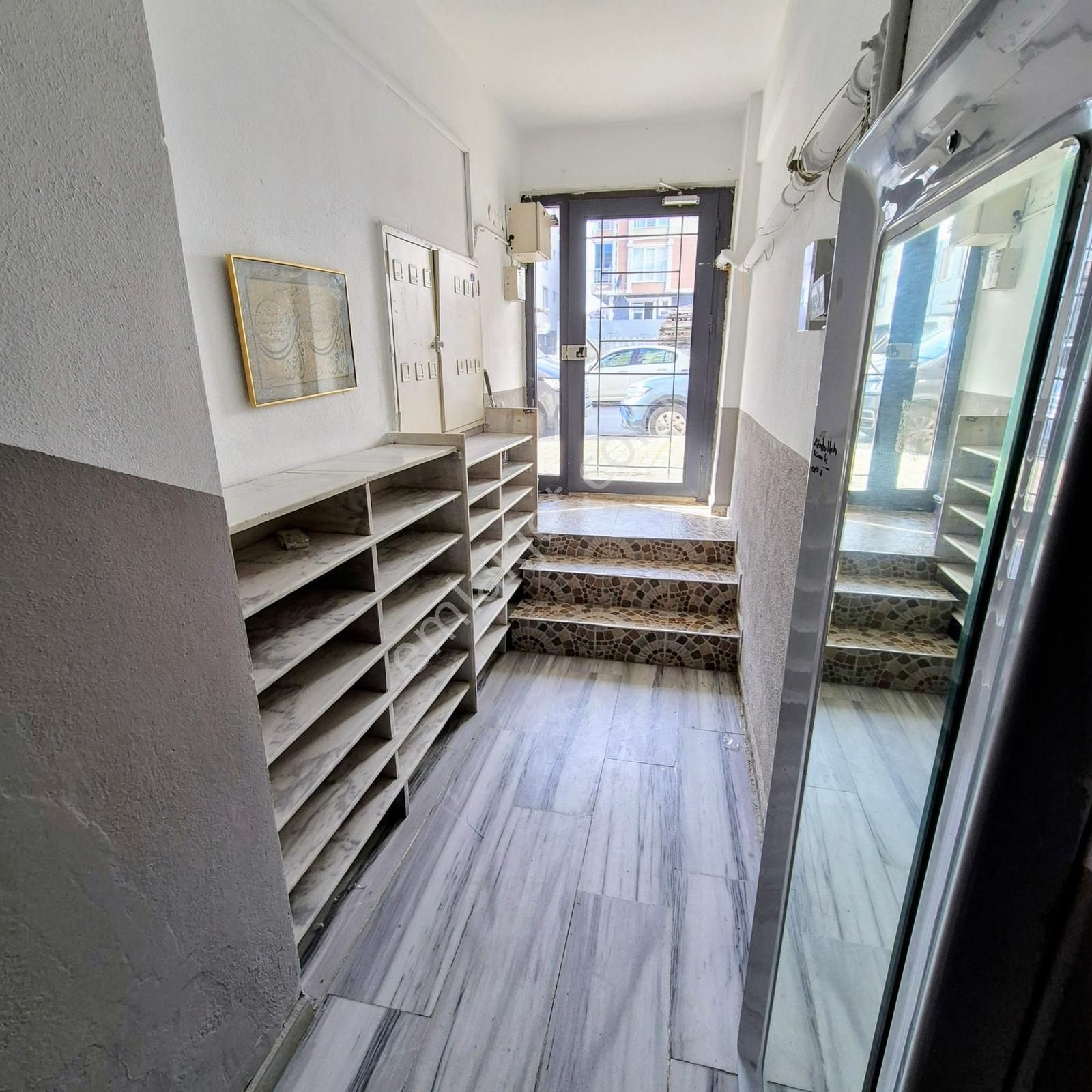 Altınşehirde Kiralık 120 M² Geniş 2+1 4. Kat Merkezi Konum - Görsel 12