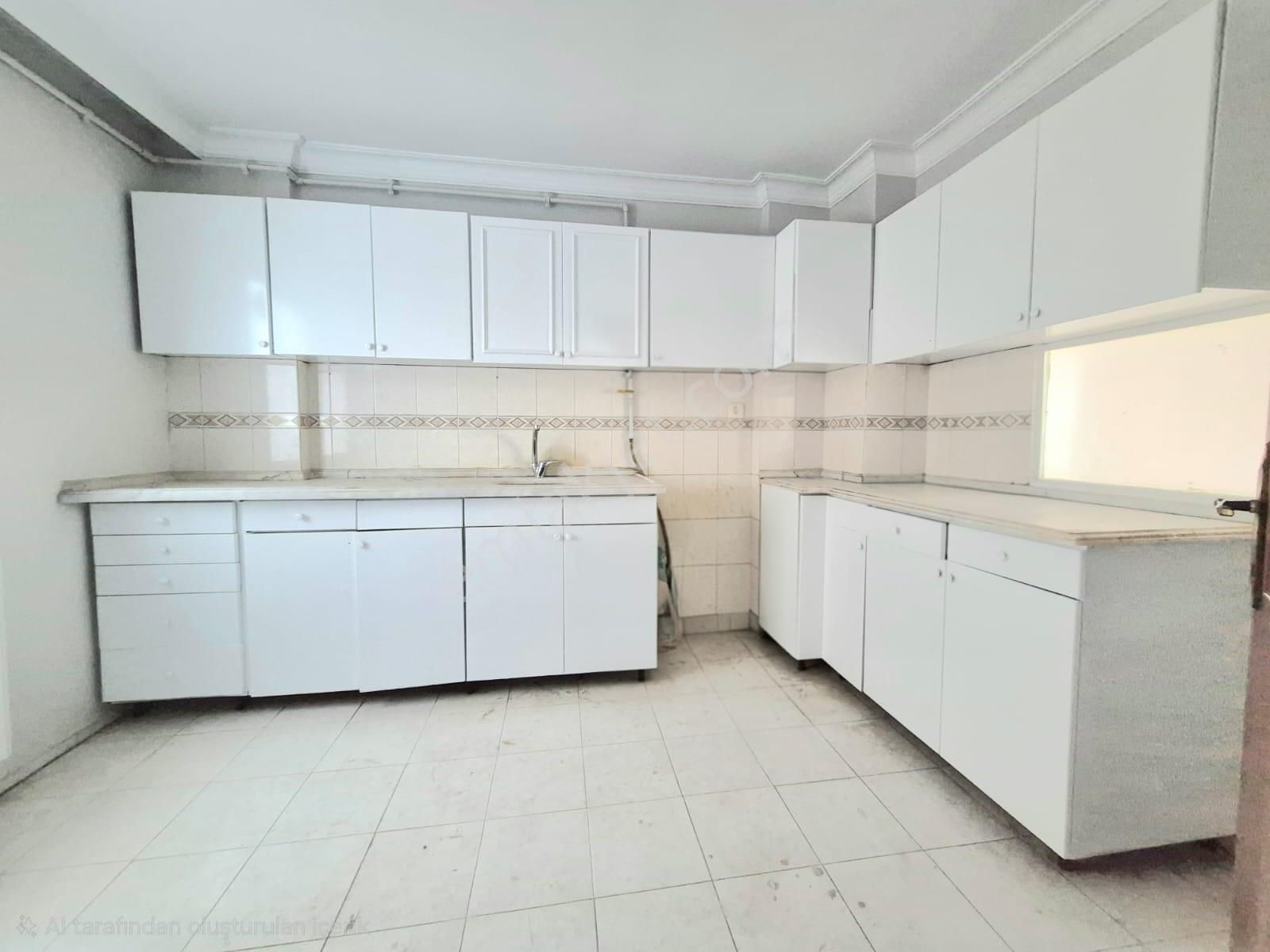 K.yaka Çarşı Yakını Asansörlü Otoparklı D.gazlı 3+1 150 M2 - Görsel 19