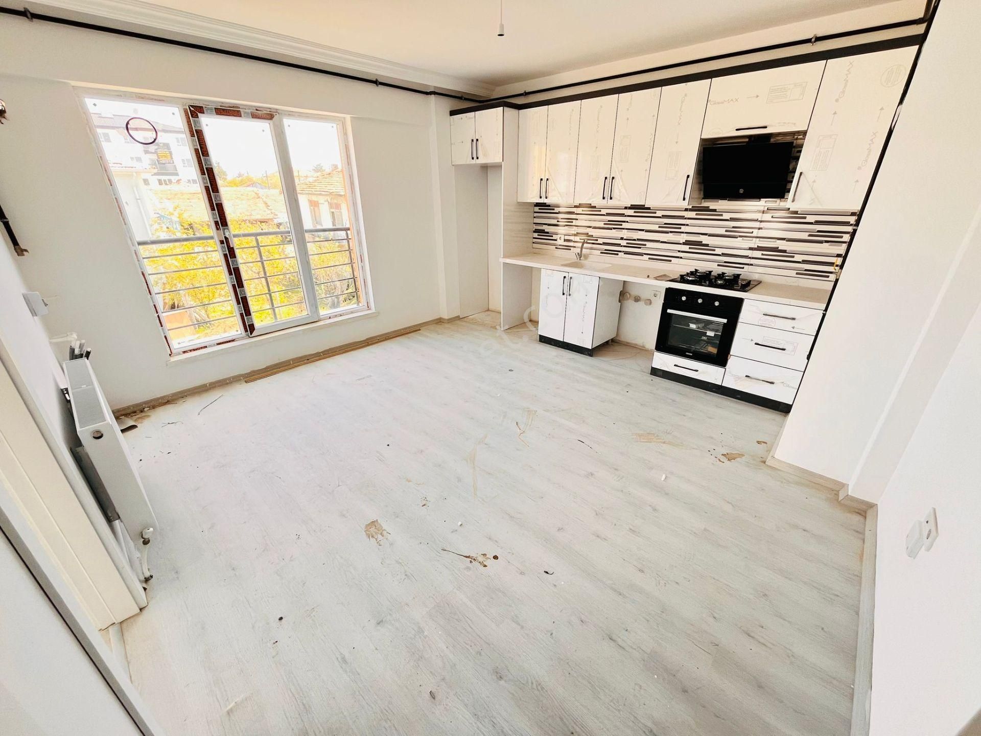 İmaremlak2'den Sıfır Eksiksiz Geniş 2+1 Aybü Yakını Teras Balkon - Görsel 11