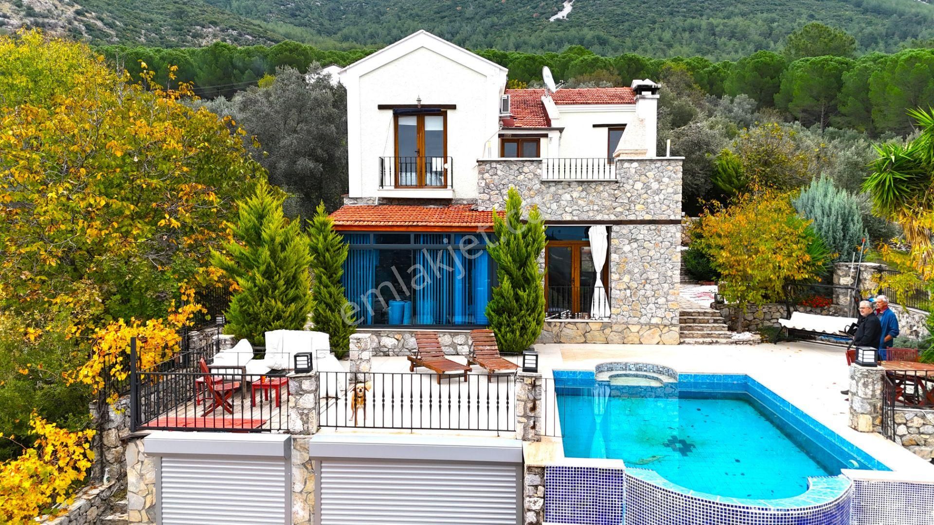Goldhouse Dan Satılık 3+1 Müstakil Havuzlu Fırsat Villa - Görsel 10