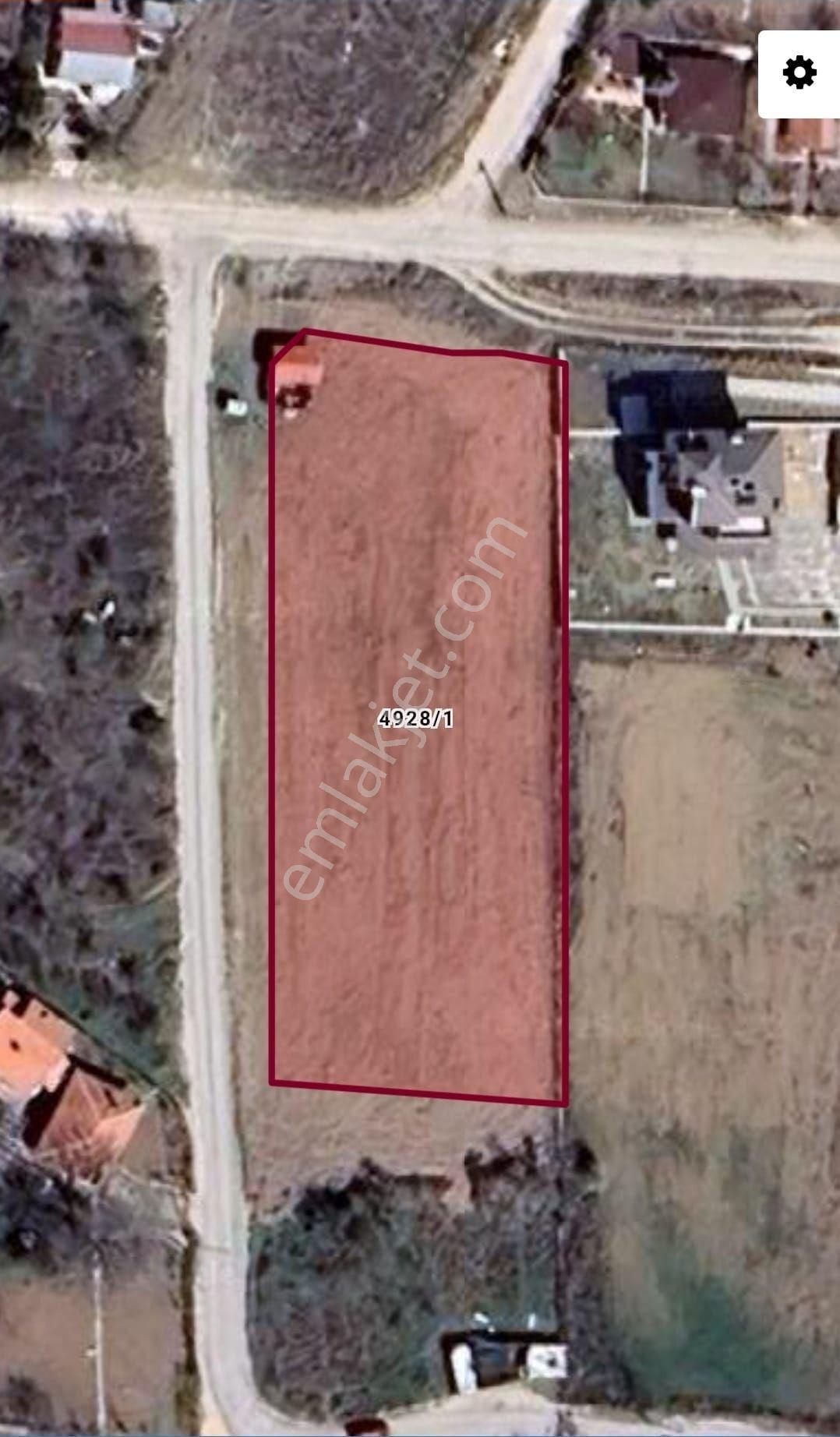 Lozanevler Bölgesi Yurt Arkasında Bahabey Caddesine 700 Metre Mesafede Satılık Arsa - Görsel 2
