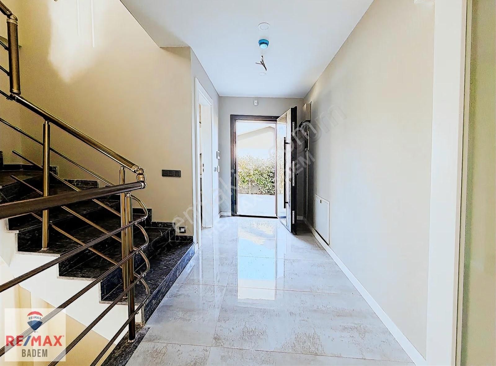 Marmaris Hisarönü'nde 5+1 Tam Müstakil Lüks Tripleks Villa!! - Görsel 31