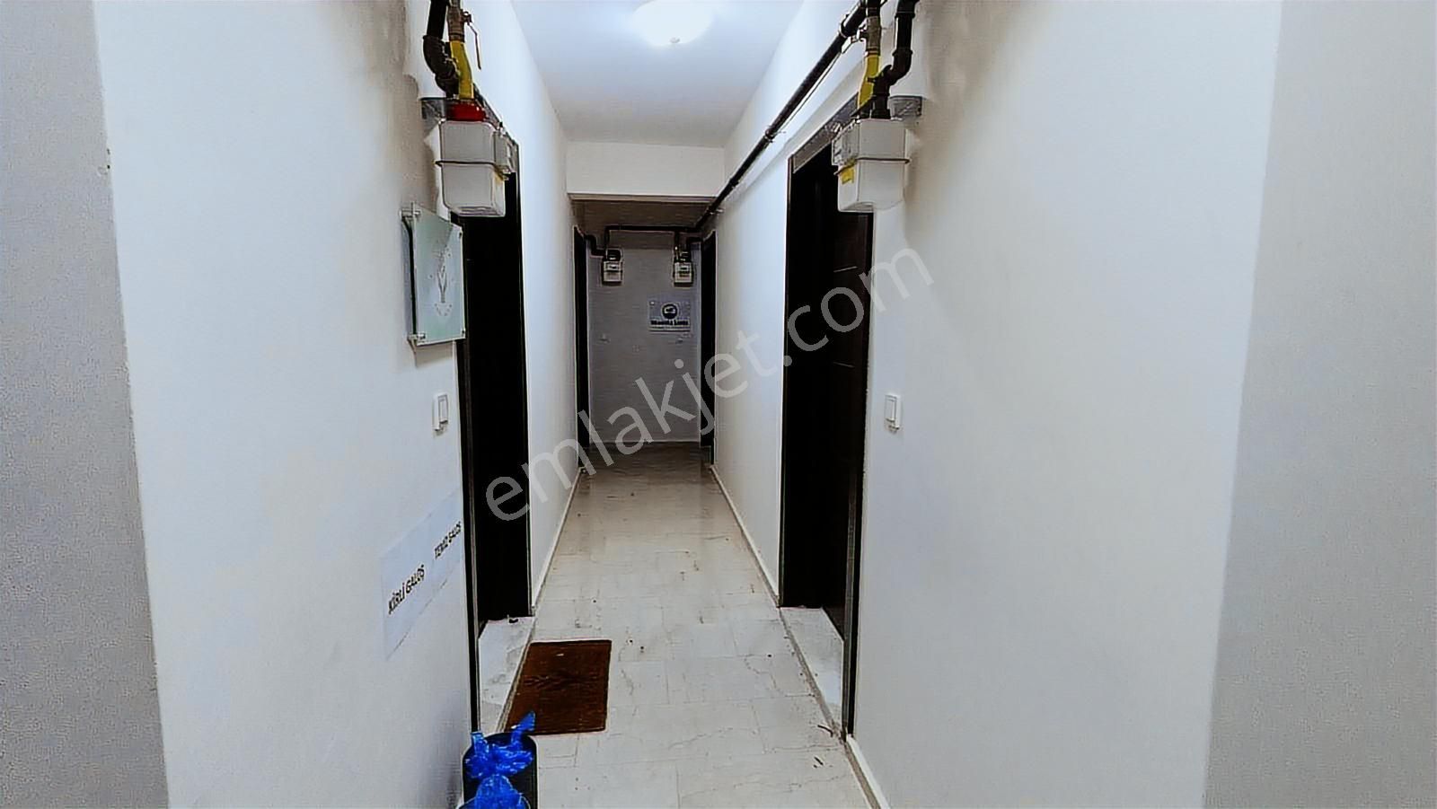 Buca Şirinyer De Kiralık 1+1 64m2 Daire - Görsel 2