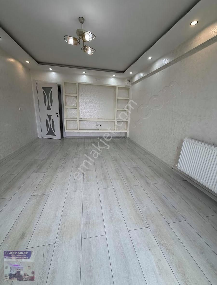 Acar Emlaktan Muradiye Su Seposu Civarı Geniş Daire - Görsel 8