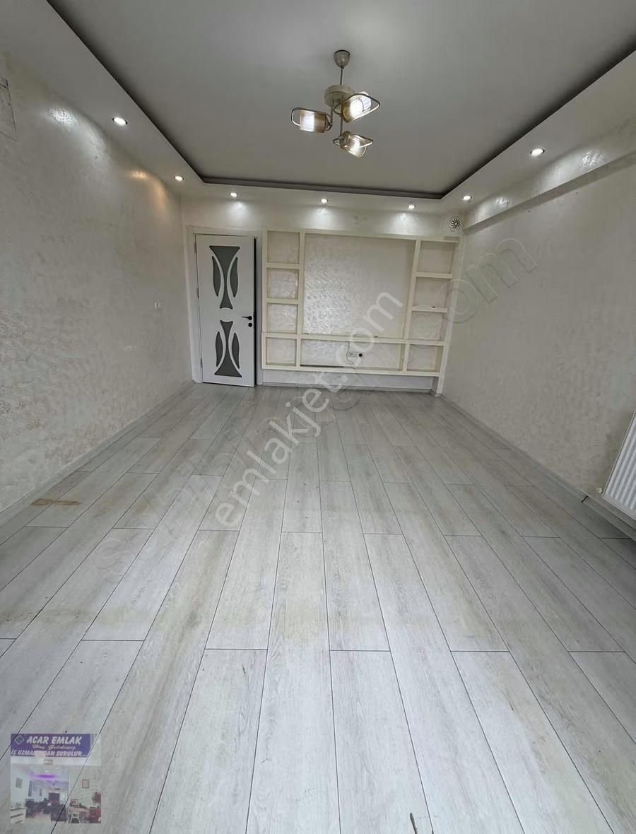 Acar Emlaktan Muradiye Su Seposu Civarı Geniş Daire - Görsel 12