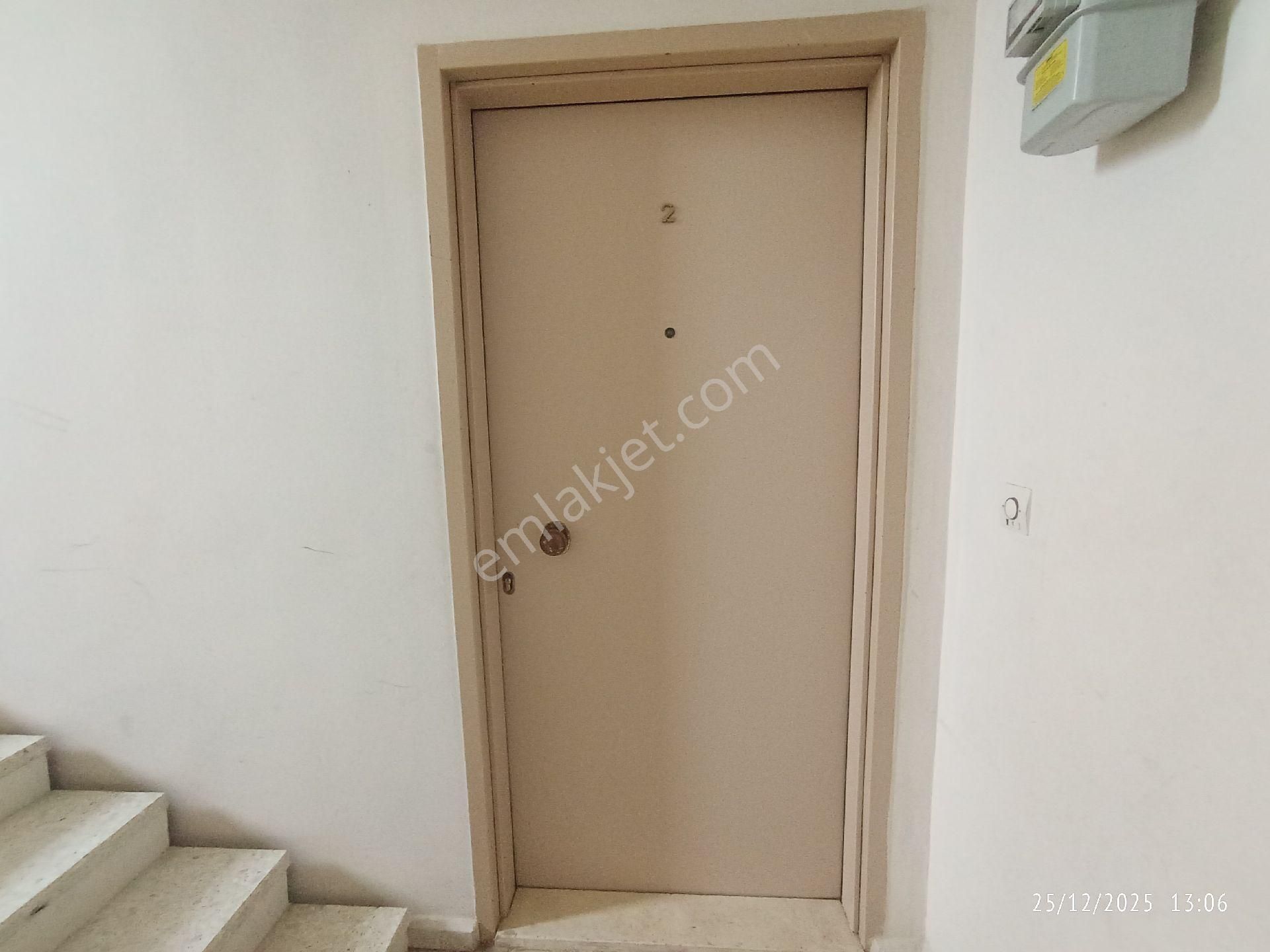 Camilide Temiz Eşyalı Kiralık Daire - Görsel 4