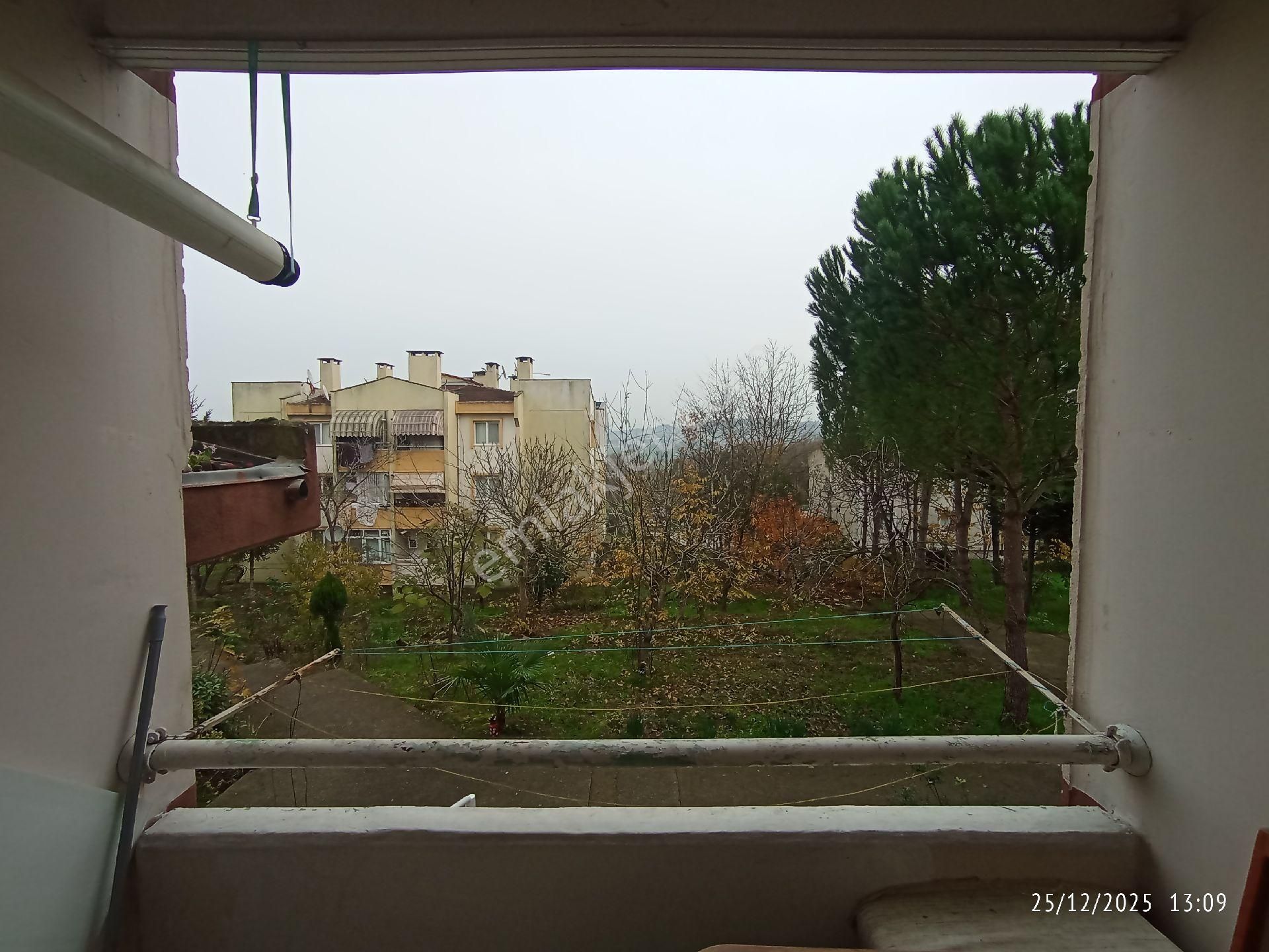 Camilide Temiz Eşyalı Kiralık Daire - Görsel 8