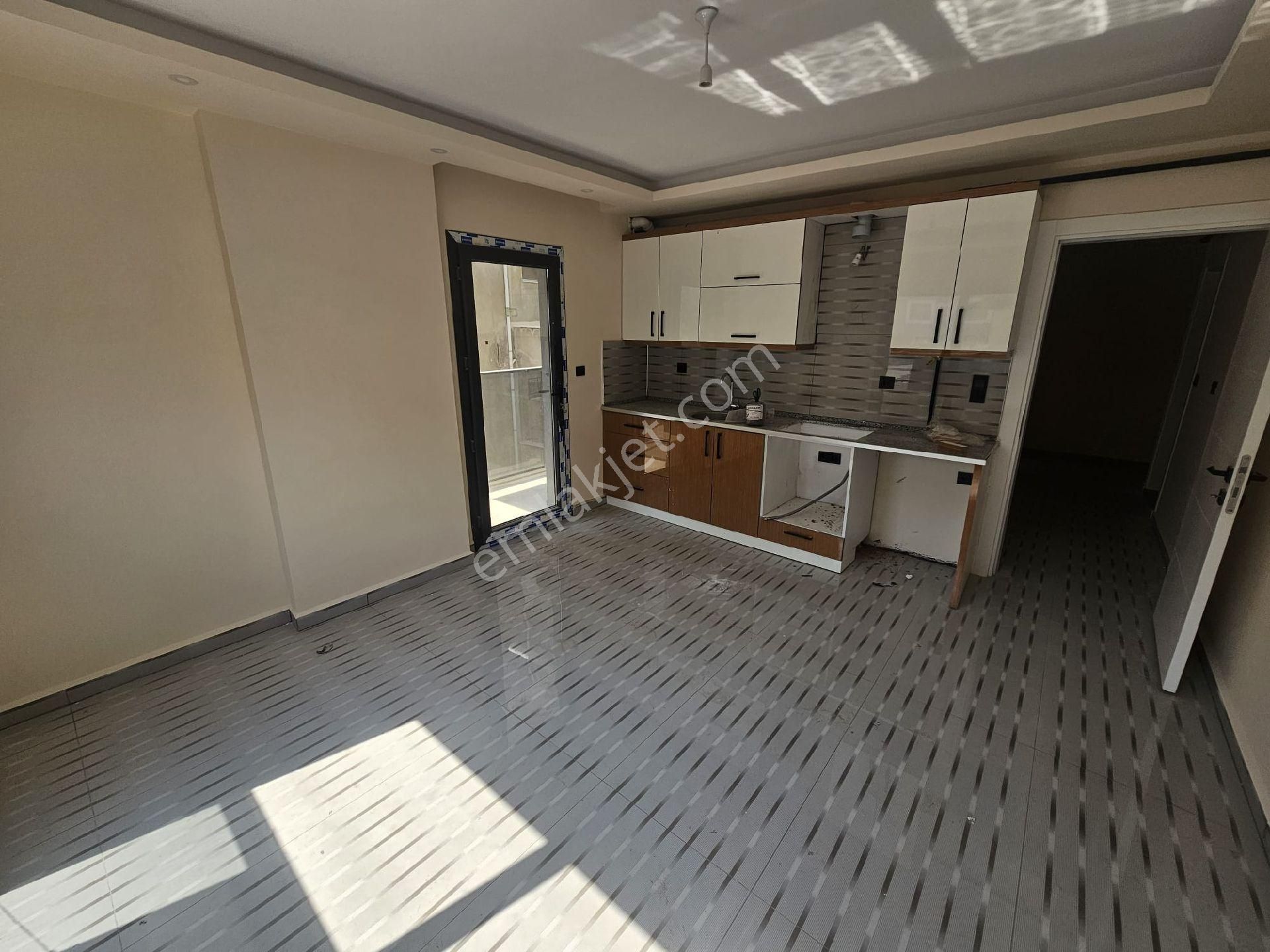 Söke Emlak Ofisisınden Yenikentte Satılık 1+1 - Görsel 5