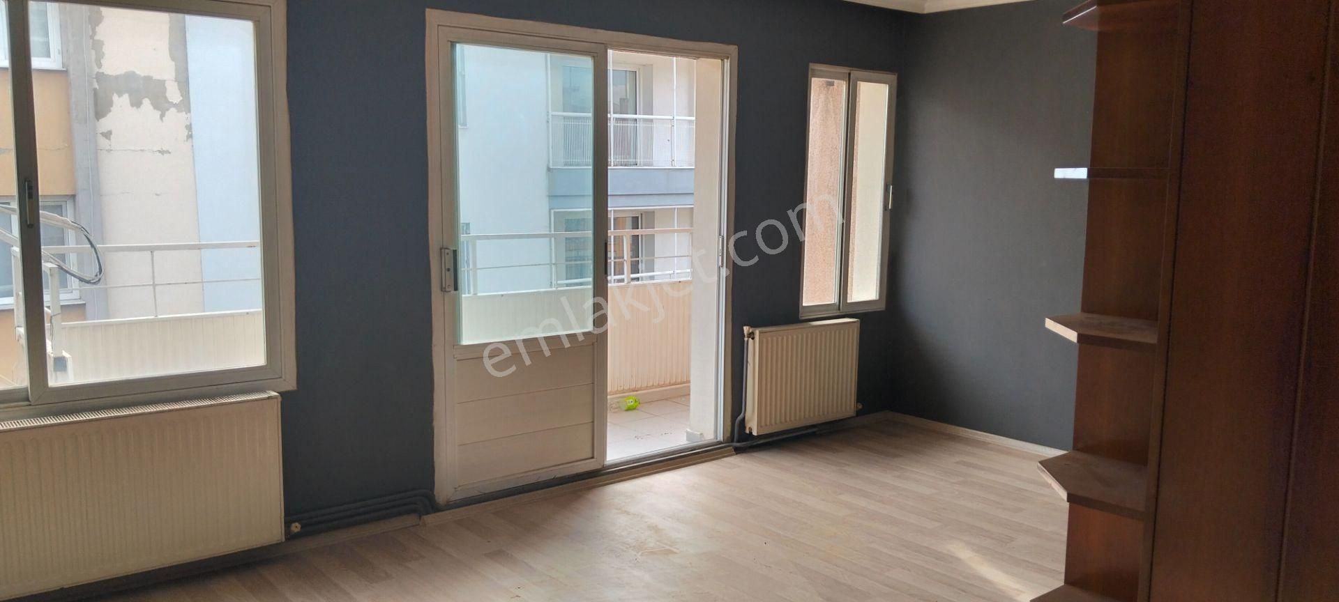 Karşıyaka, Bostanlı, Kiralık Daire, 2+1, Merkezi Konum - Görsel 7