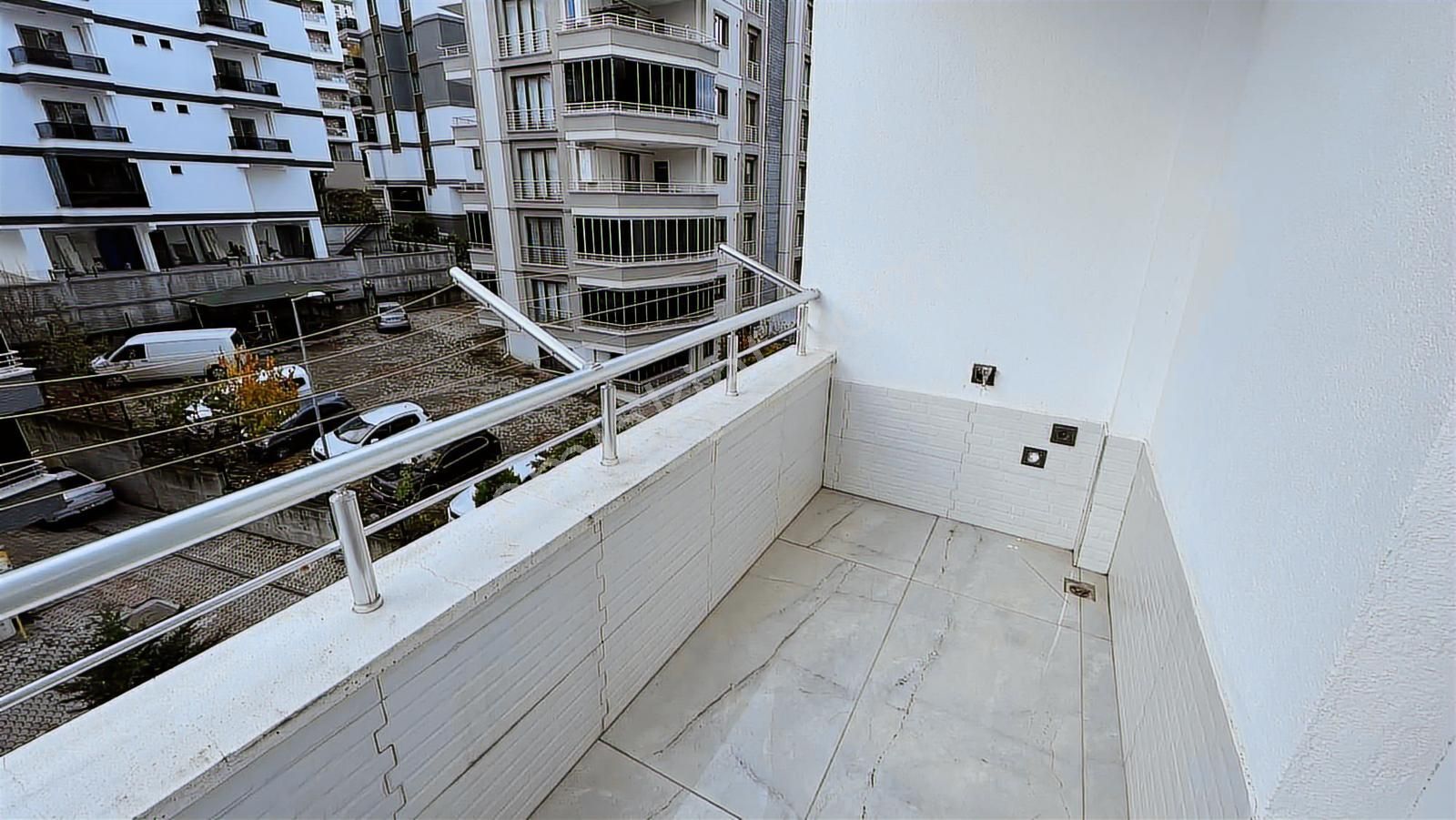 Aress'ten Yenimahallede Satılık Ebeveyn Banyolu 3+1 - Görsel 31