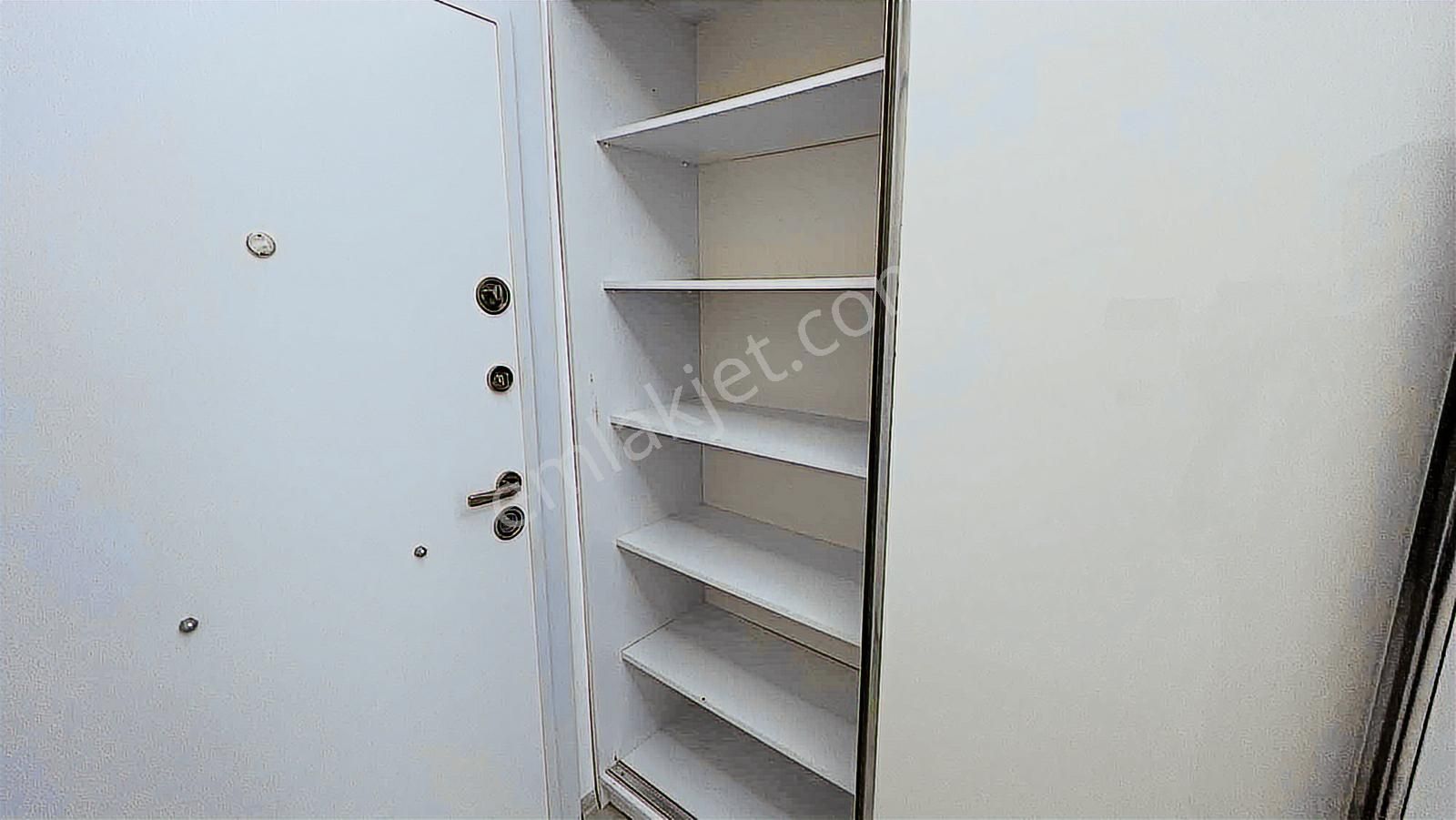 Aress'ten Yenimahallede Satılık Ebeveyn Banyolu 3+1 - Görsel 24