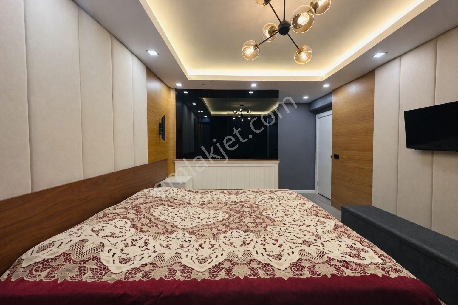 Cadde Gayrimenkul'den Satılık Çerkezköy 4+1 Site İçi Daire - Görsel 24