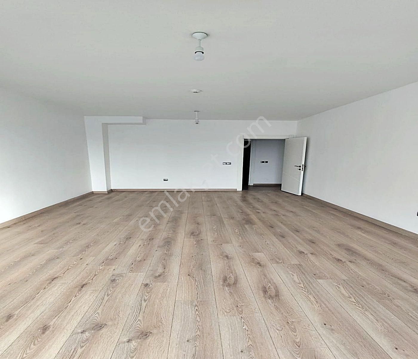 Site İçinde Havuz Cepheli 2+1 Kiralık Daire !!! - Görsel 10