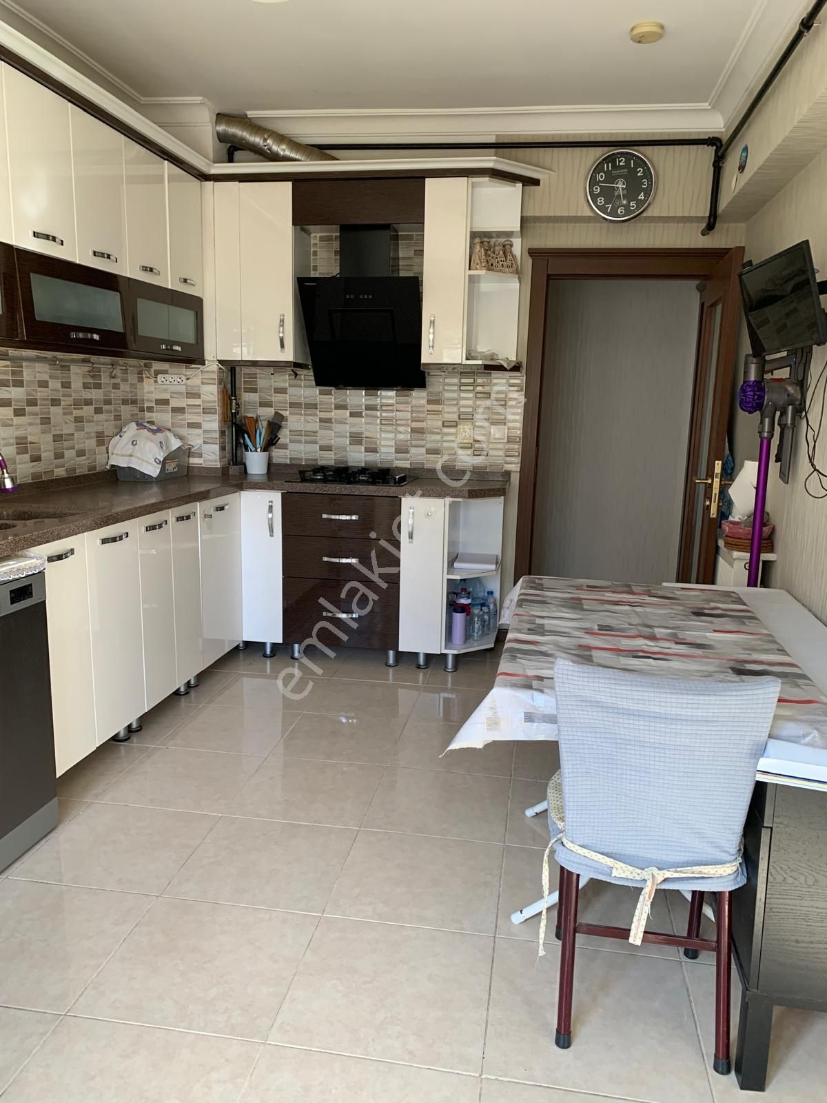 Pursaklar Kiralık Daire 4+1 Site Dairesi Hastane Yakını Hicret Camiisi Yürüme Mesafesinde - Görsel 6
