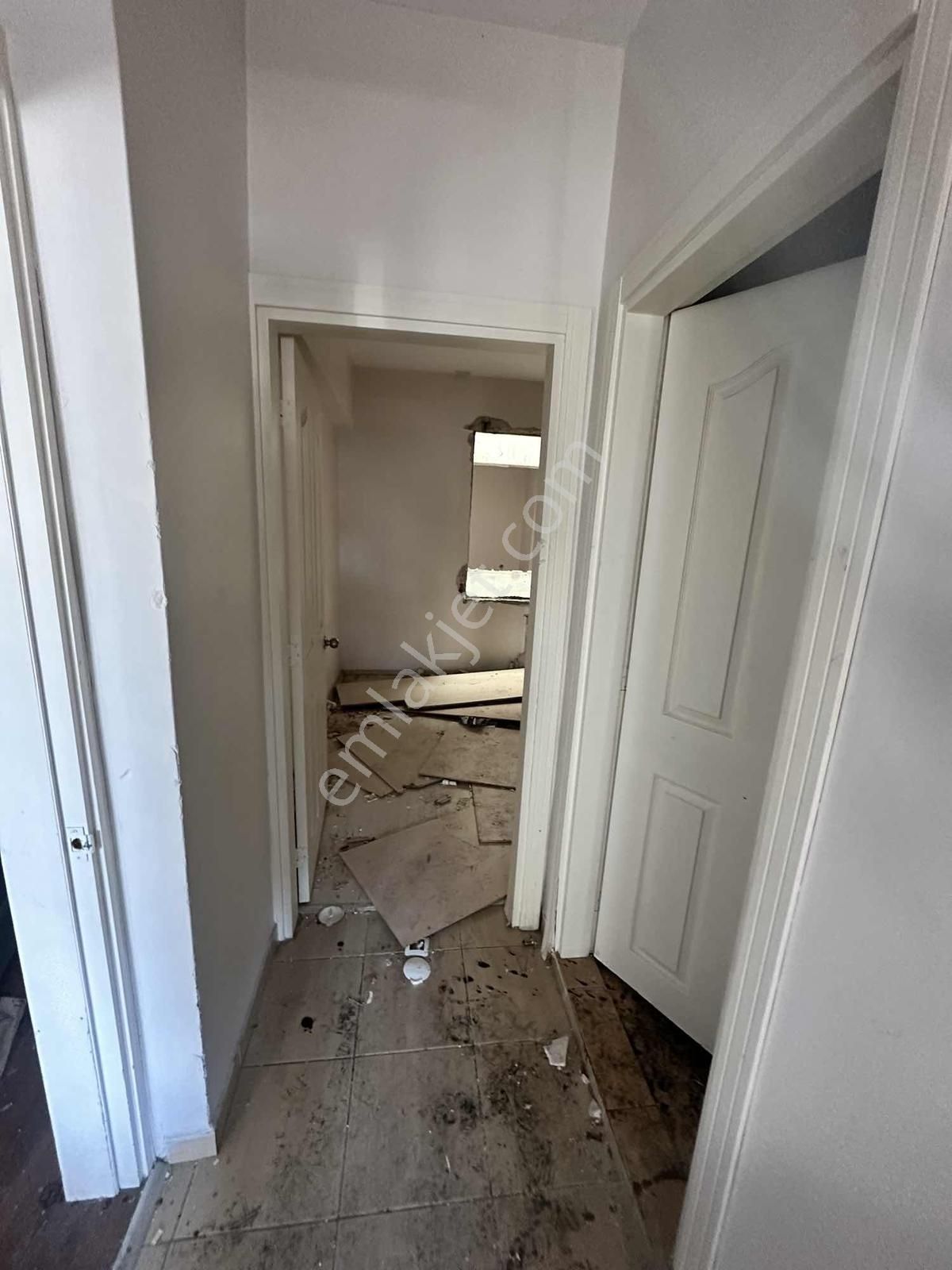 Engin Erdem'den E-5 E Paralel 3+1 Satılık Kelepir Daire! - Görsel 19