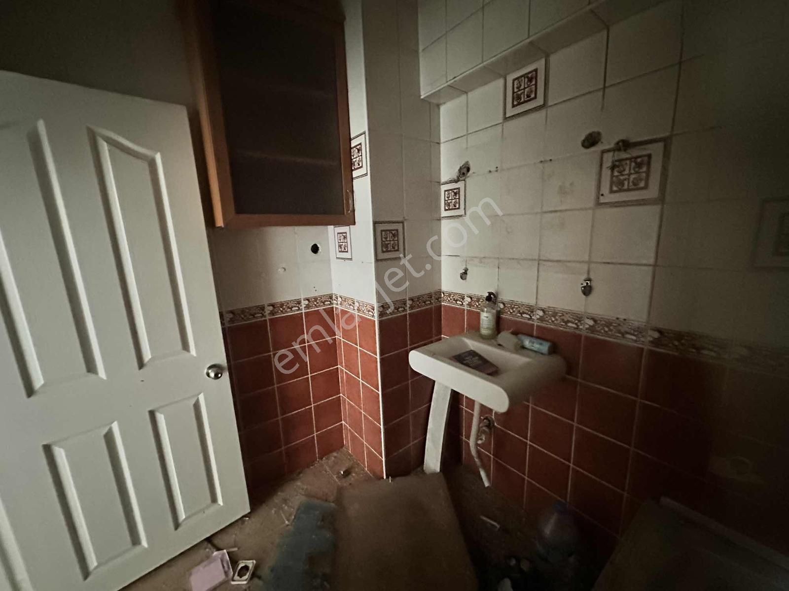 Engin Erdem'den E-5 E Paralel 3+1 Satılık Kelepir Daire! - Görsel 15