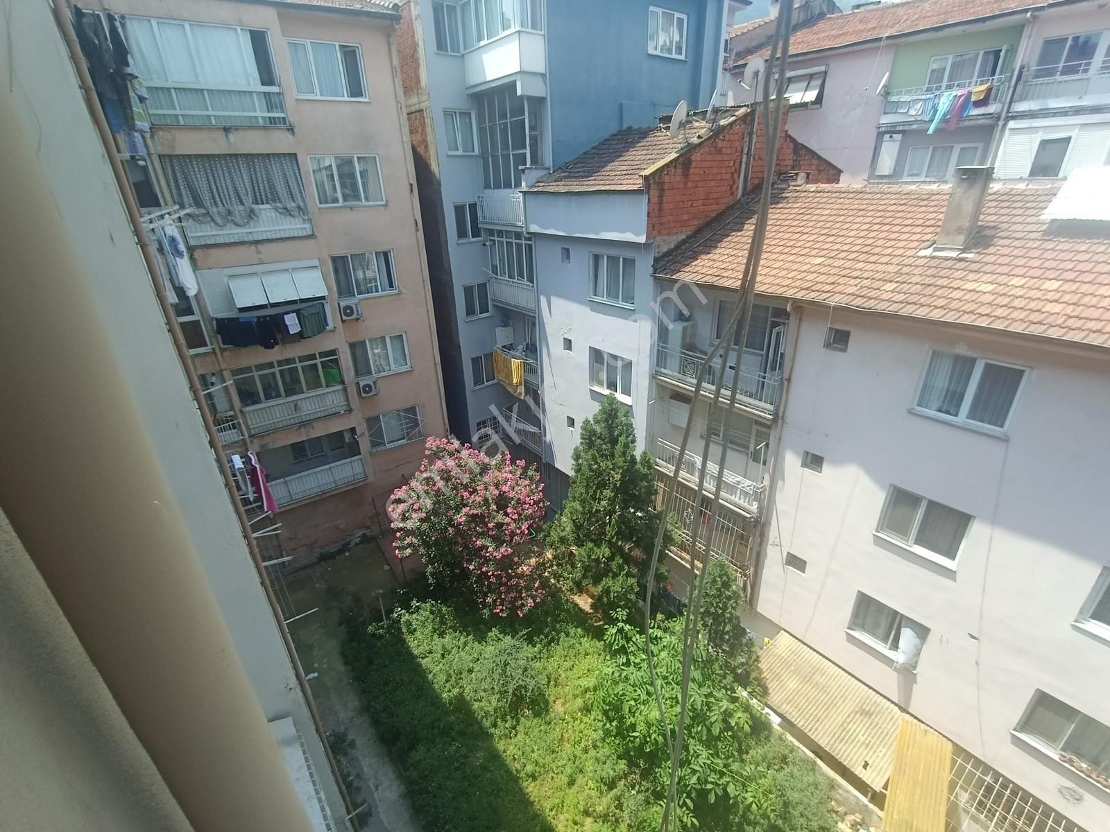 Bursa Osmangazi Altıparmakta Kiralık Ara Kat Daire - Görsel 7
