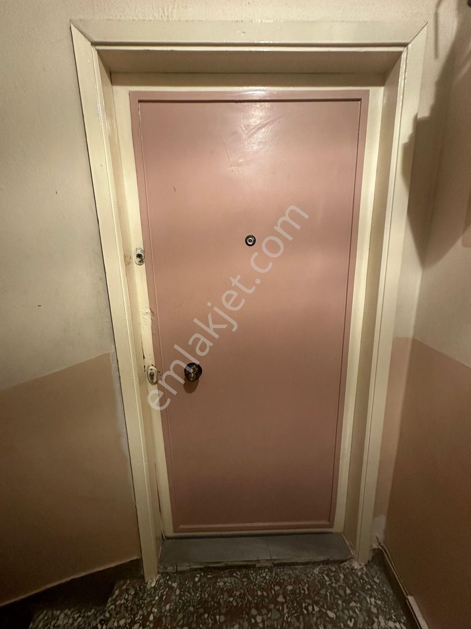 Altıparmak Hocahasan'da | Ara Kat, Geniş 90 M² Yatırımlık 2+1 Satılık Daire - Görsel 19