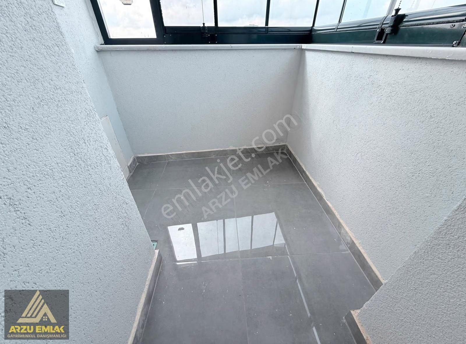 Arzu Emlaktan Cadde Üstü Satılık Sıfır 2+1 Asansörlü Daire - Görsel 33