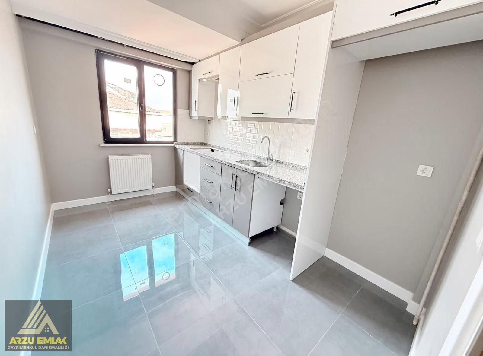 Arzu Emlaktan Cadde Üstü Satılık Sıfır 2+1 Asansörlü Daire - Görsel 16