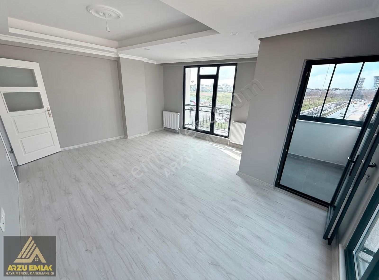 Arzu Emlaktan Cadde Üstü Satılık Sıfır 2+1 Asansörlü Daire - Görsel 2
