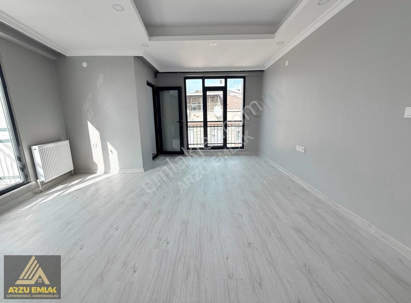 Arzu Emlaktan Cadde Üstü Satılık Sıfır 2+1 Asansörlü Daire - Görsel 3