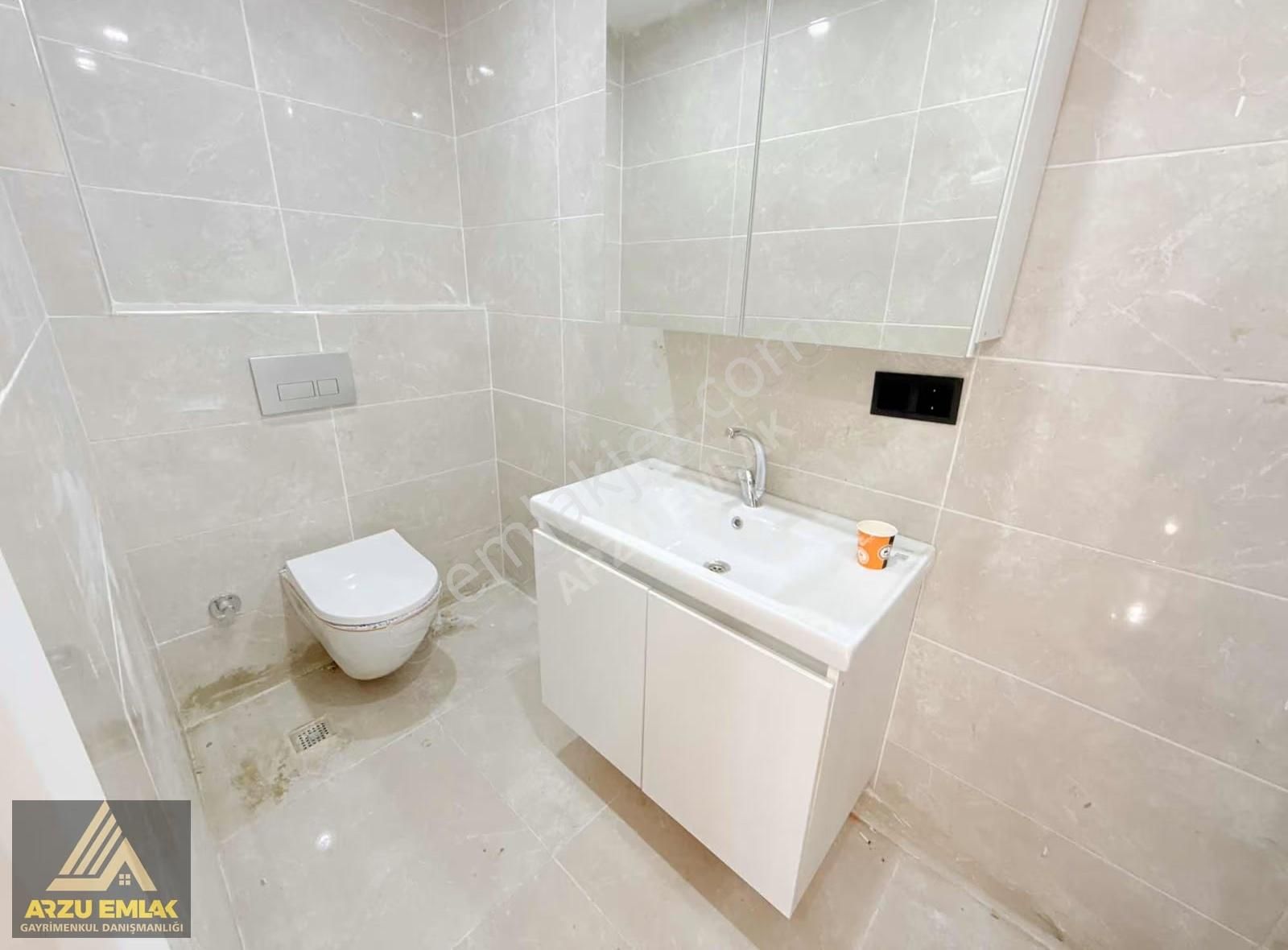 Arzu Emlaktan Yerden Isıtmalı Cadde Üstü 90 M2 2+1 Satılık Daire - Görsel 22