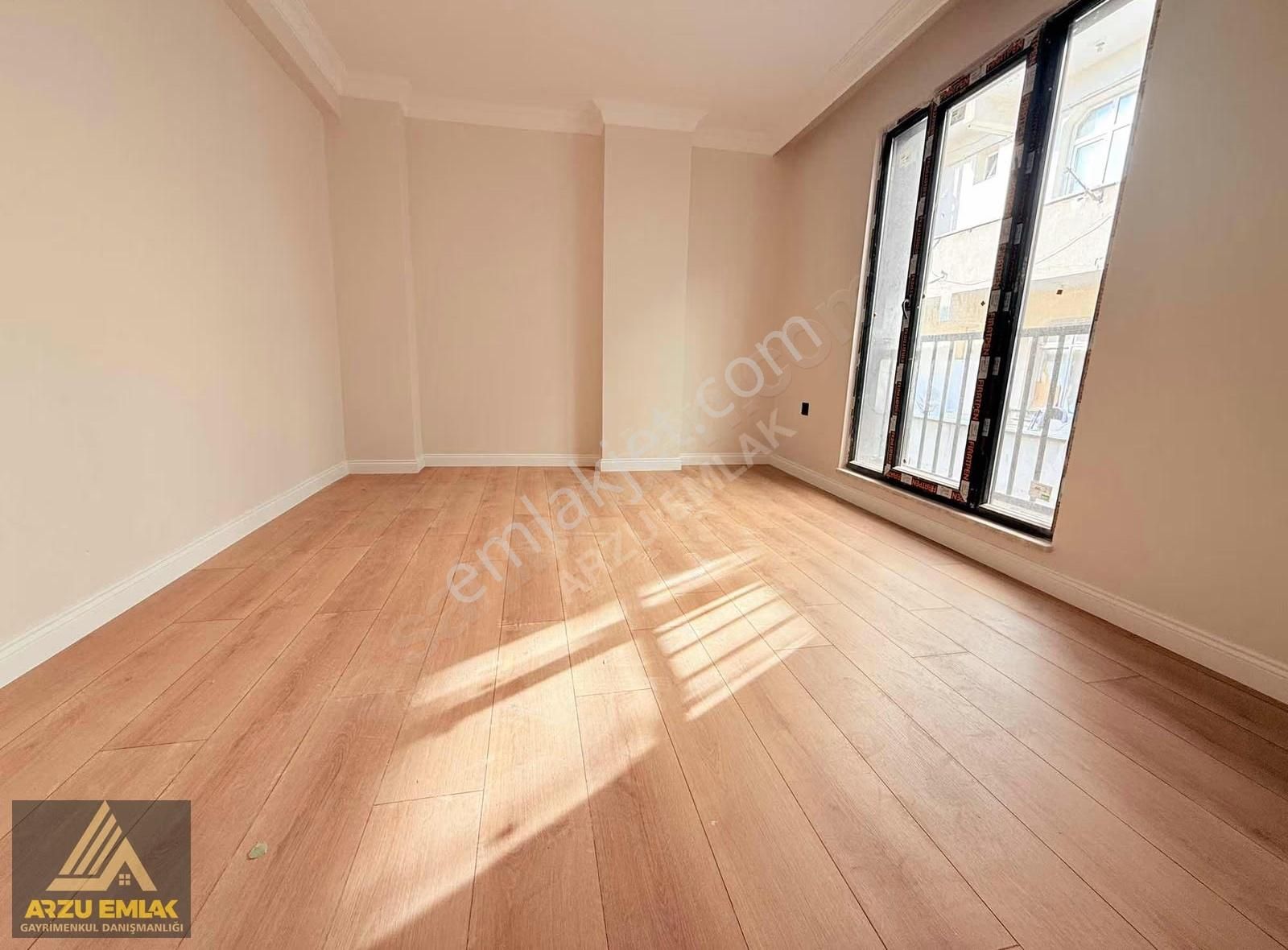 Arzu Emlaktan Yerden Isıtmalı Cadde Üstü 90 M2 2+1 Satılık Daire - Görsel 6