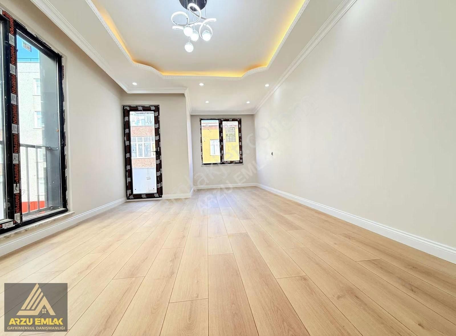 Arzu Emlaktan Yerden Isıtmalı Cadde Üstü 90 M2 2+1 Satılık Daire - Görsel 14