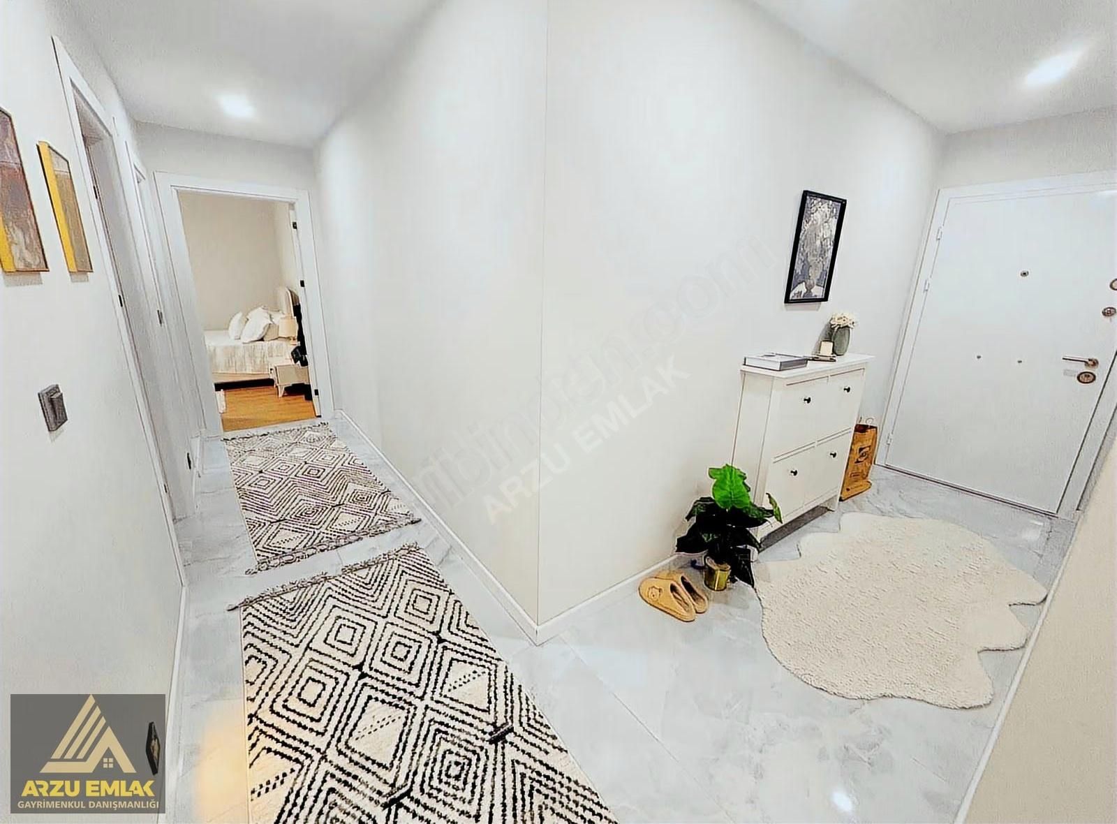 Arzu Emlaktan 1 Yaş Yerden Isıtmalı Cadde Yanı 100 M2 2+1 Daire - Görsel 19