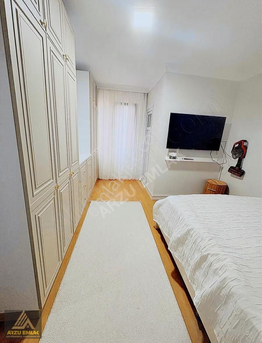 Arzu Emlaktan 1 Yaş Yerden Isıtmalı Cadde Yanı 100 M2 2+1 Daire - Görsel 17