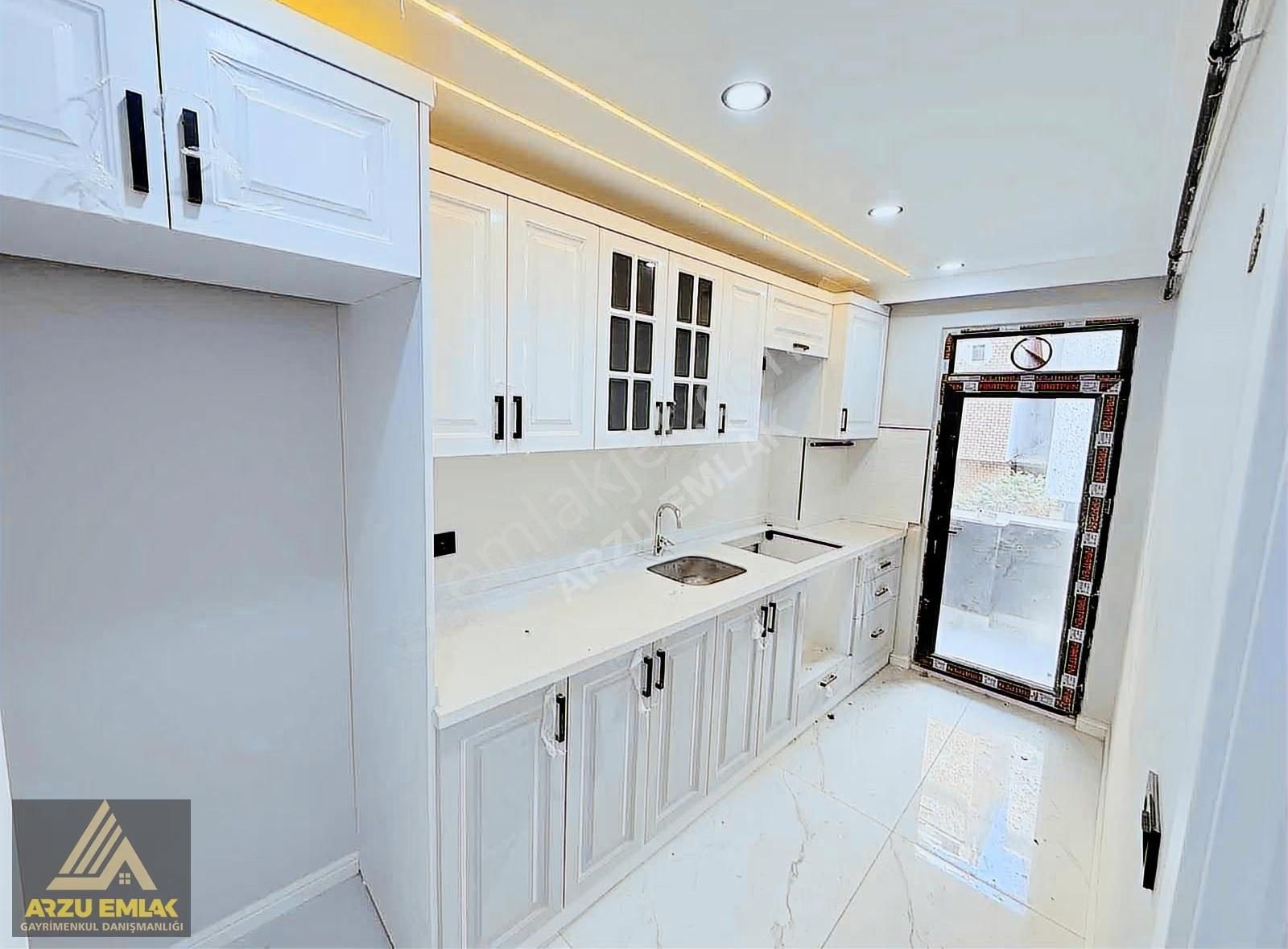 Arzu Emlaktan Yunusemre Mah Yerden Isıtmalı 2+1 Satılık Daire - Görsel 23
