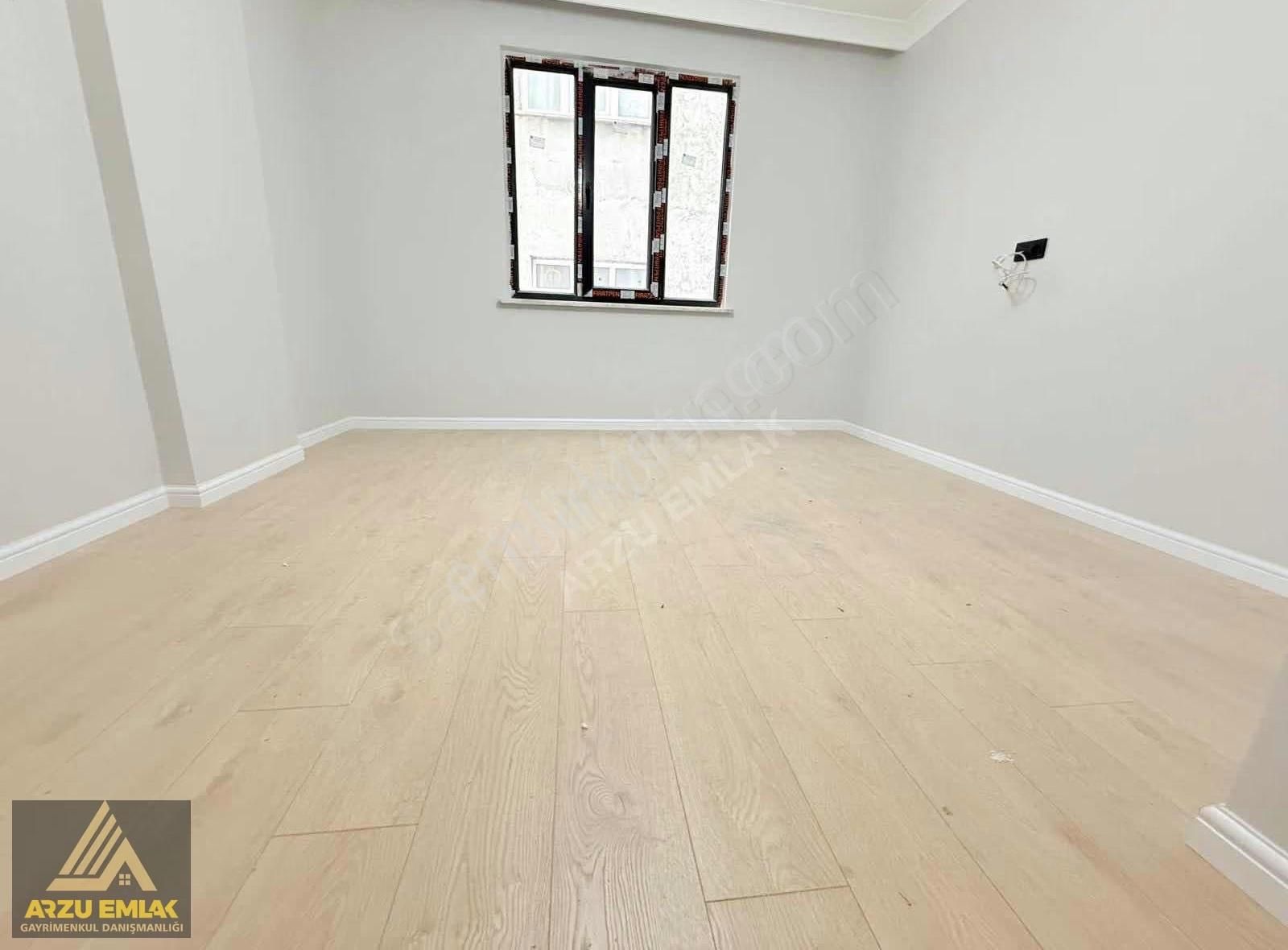 Arzu Emlaktan Yunusemre Mah Yerden Isıtmalı 2+1 Satılık Daire - Görsel 10