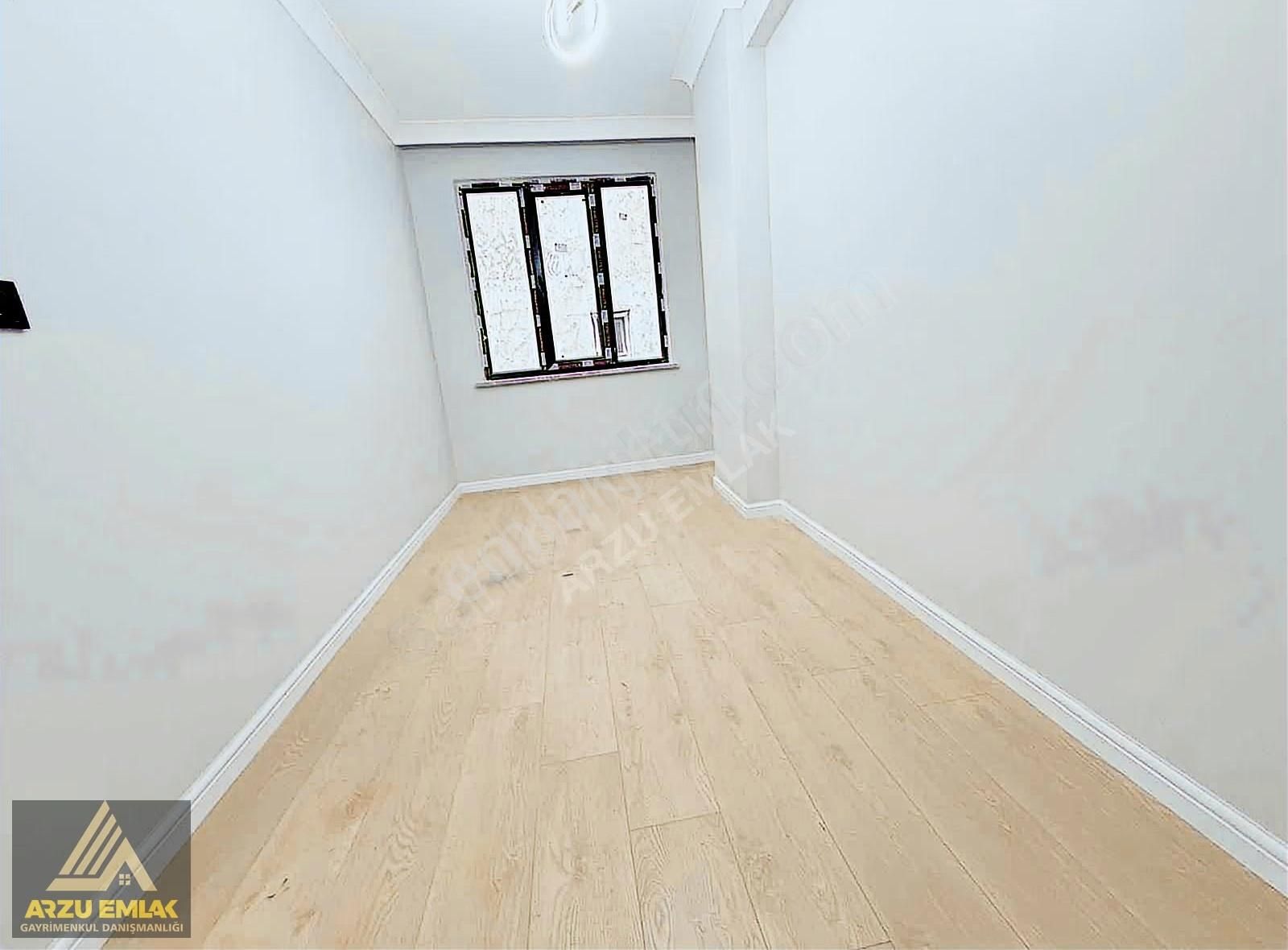 Arzu Emlaktan Yunusemre Mah Yerden Isıtmalı 2+1 Satılık Daire - Görsel 12