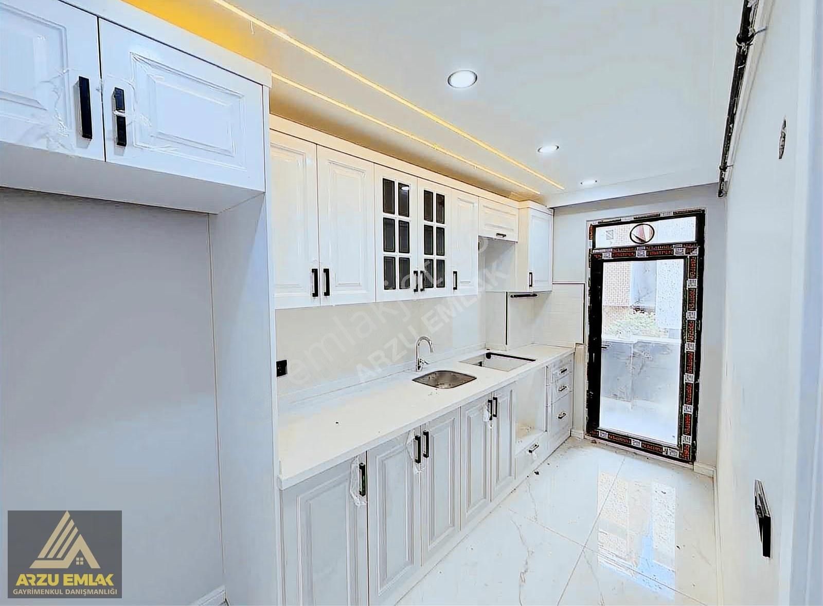 Arzu Emlaktan Yunusemre Mah Yerden Isıtmalı 2+1 Satılık Daire - Görsel 31