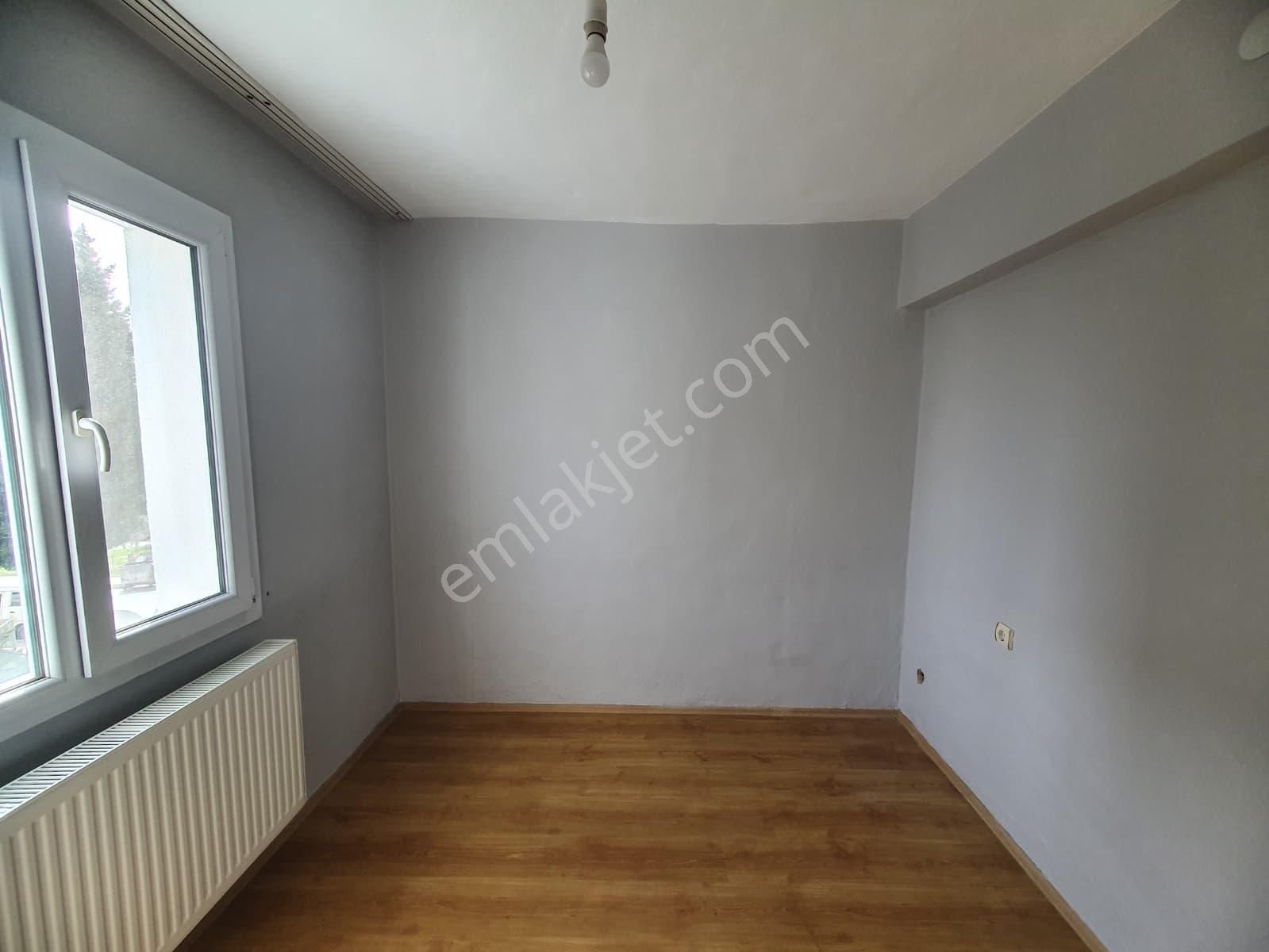 Menderes Turyap'tan Görece Göçmen Konutlarında 2+1 Kiralık Daire - Görsel 17